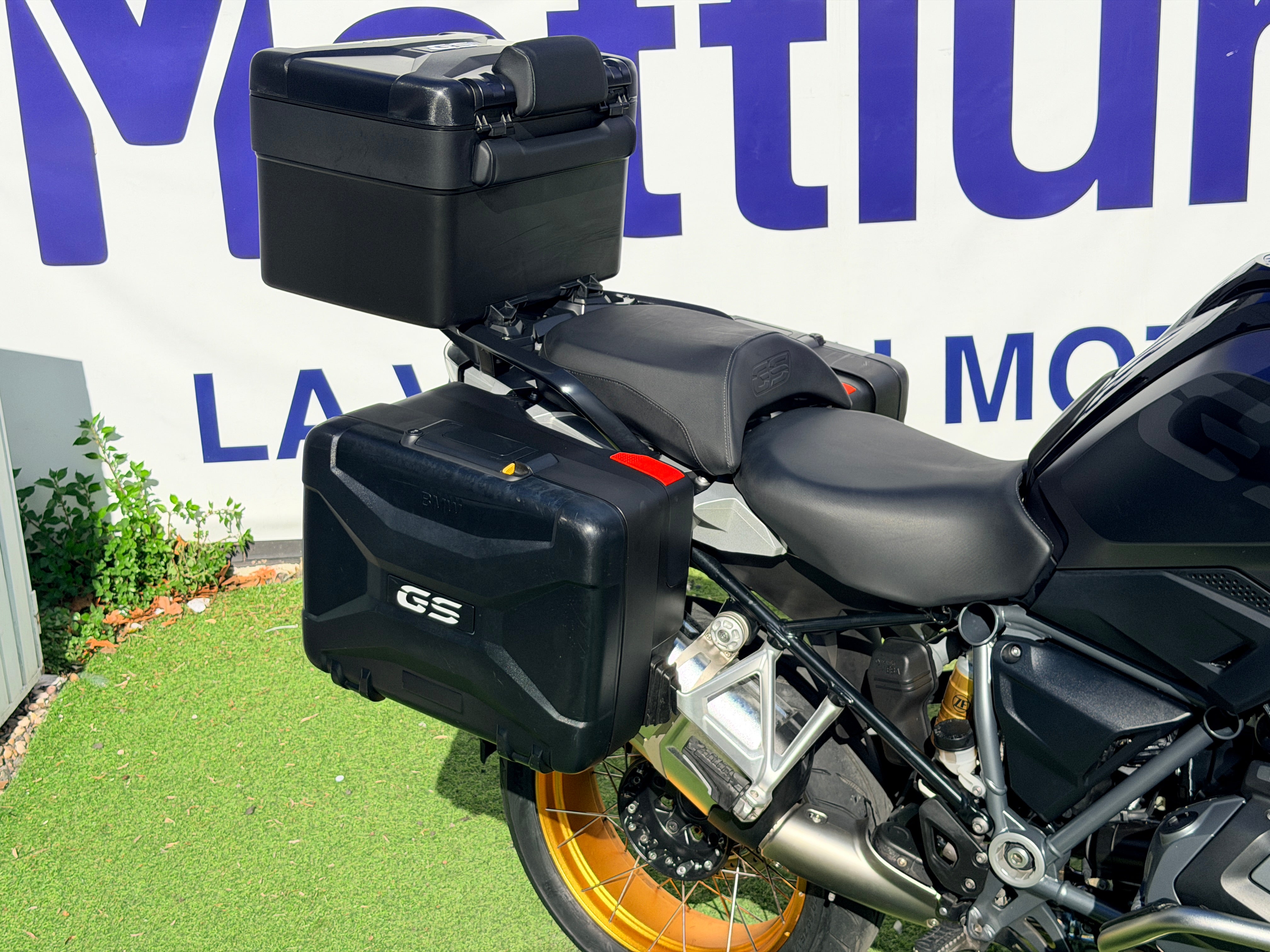 BMW R1250GS TRIPLE BLACK