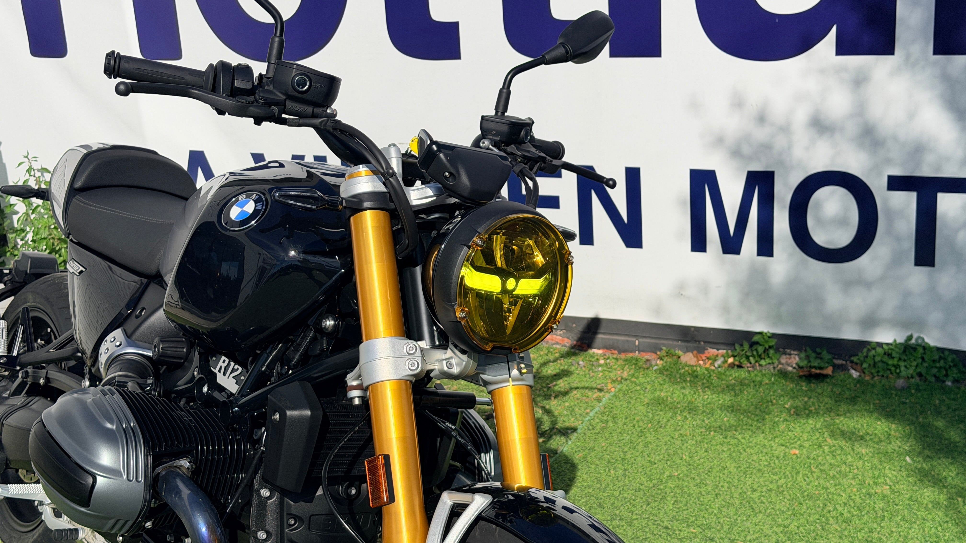 BMW R12 NineT