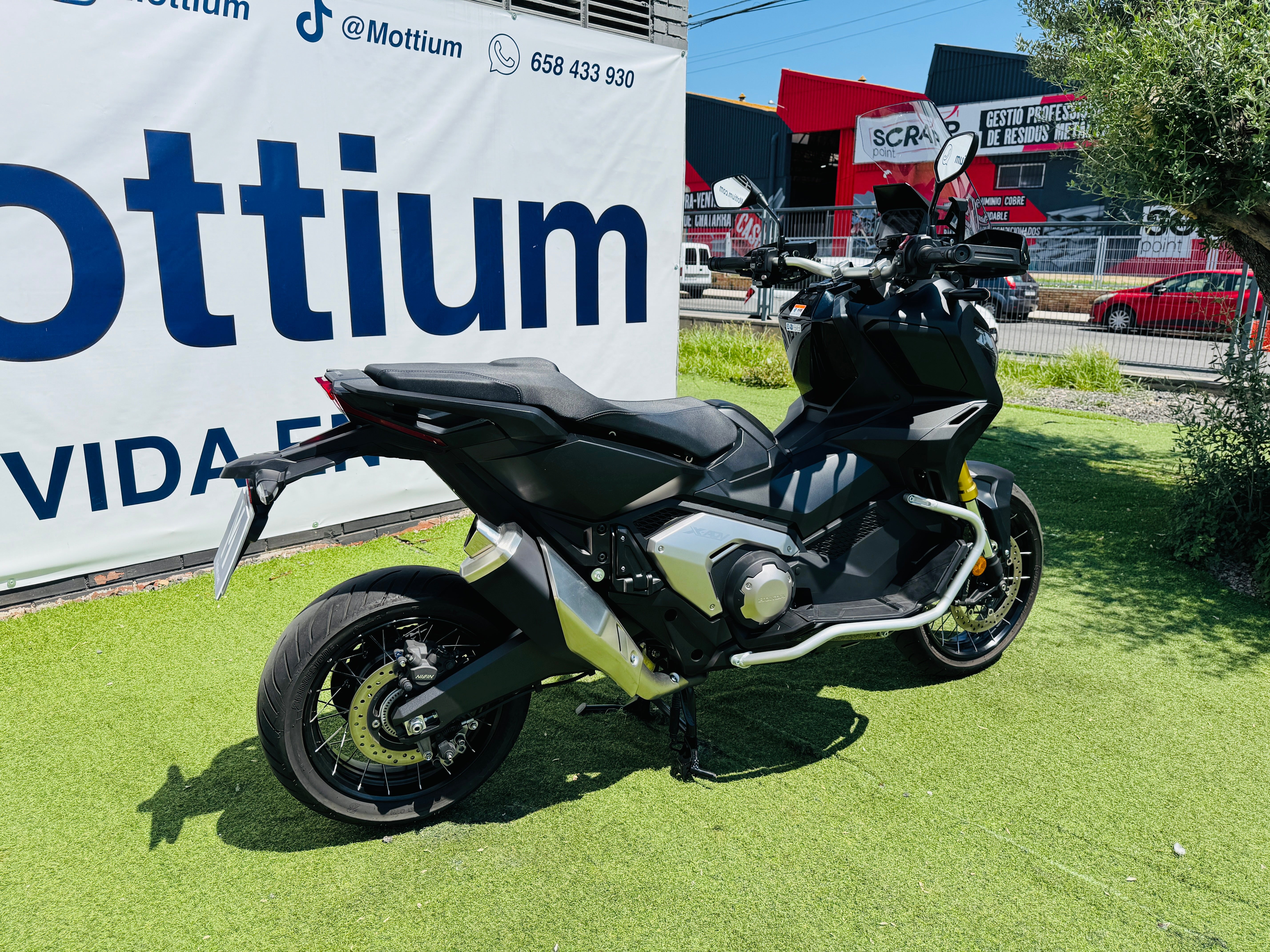 HONDA X-ADV 750