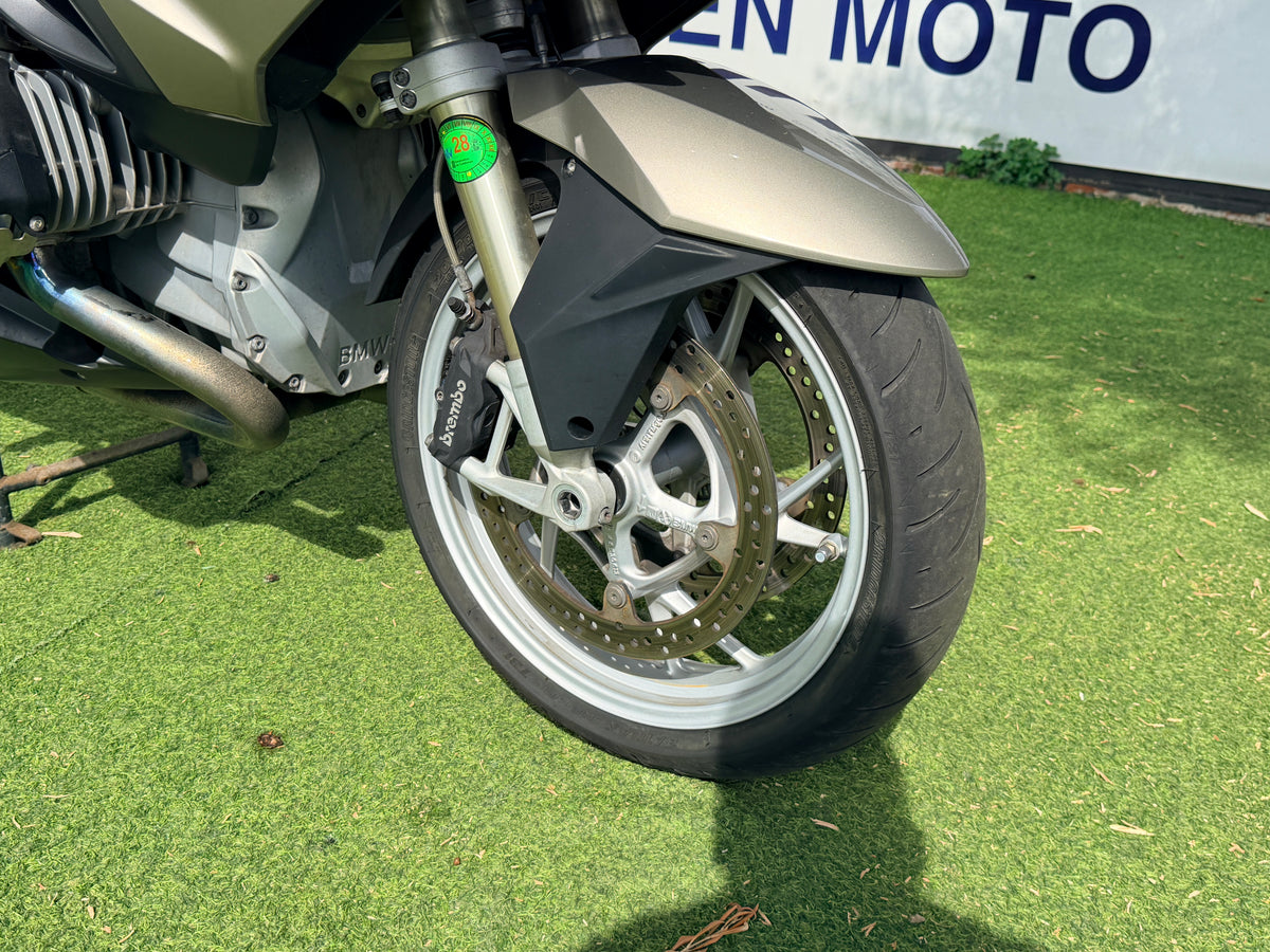 BMW R1200RT
