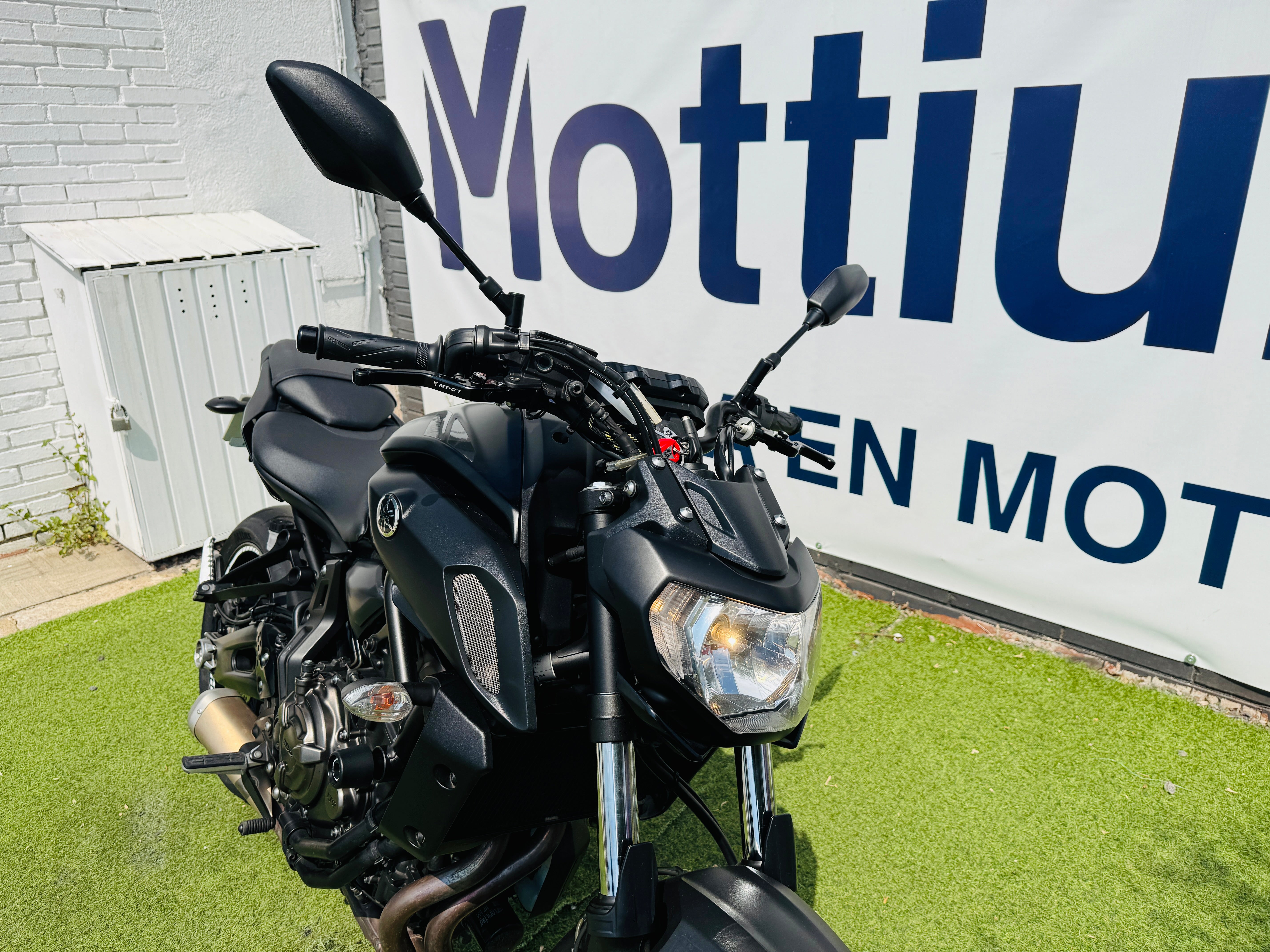 YAMAHA MT07 LIMITADA A2
