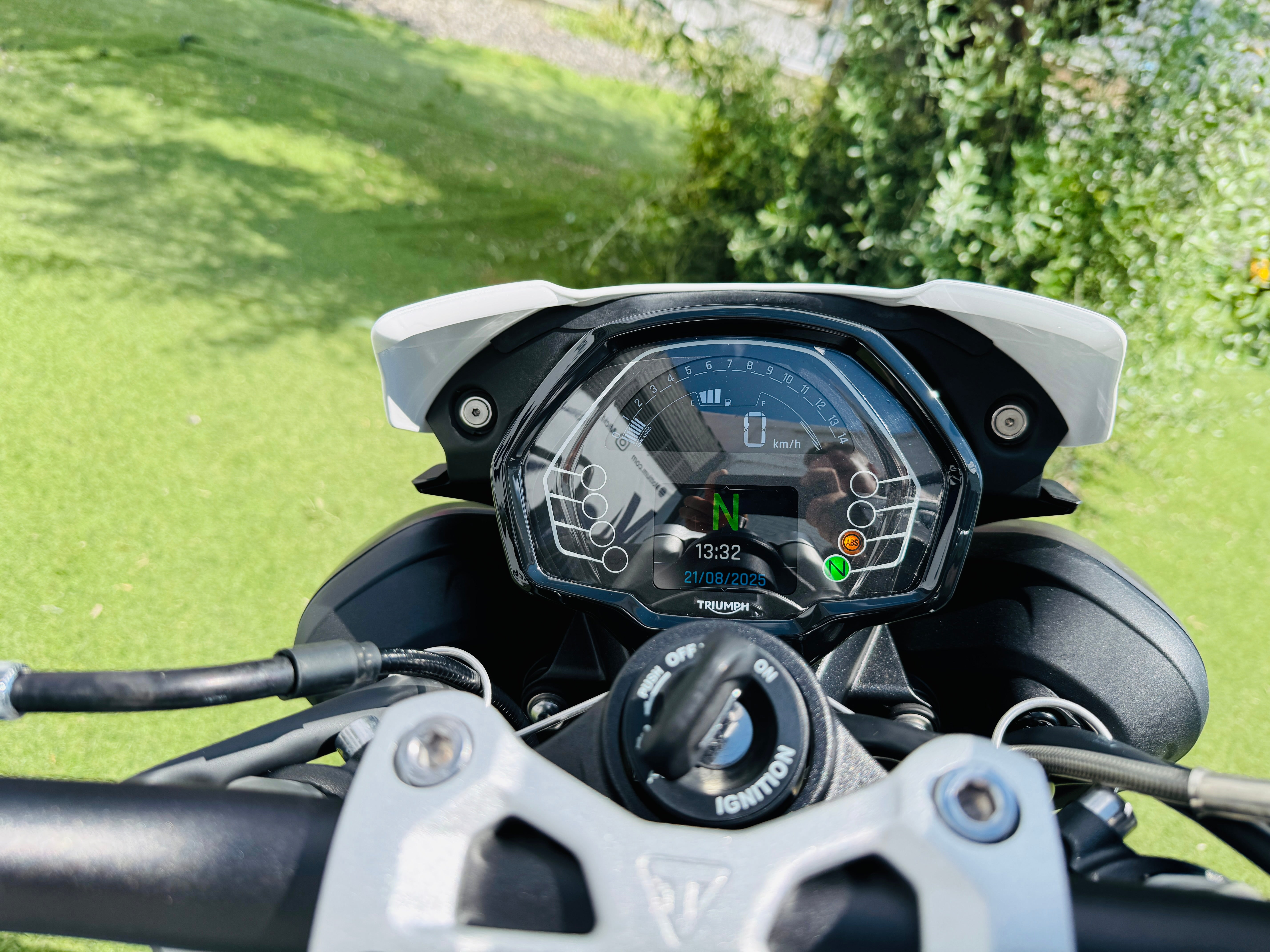 TRIUMPH STREET TRIPLE 765R