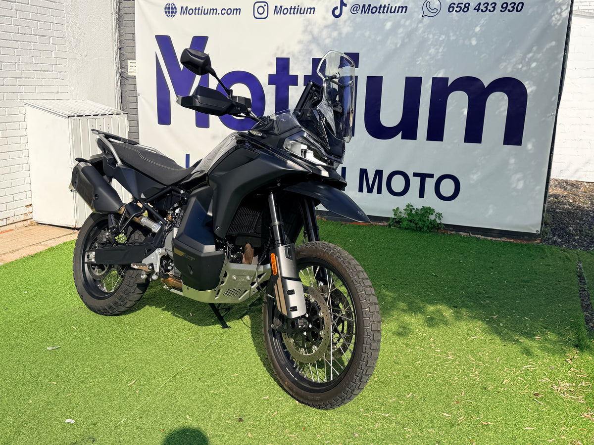 CFMOTO 800MT-X