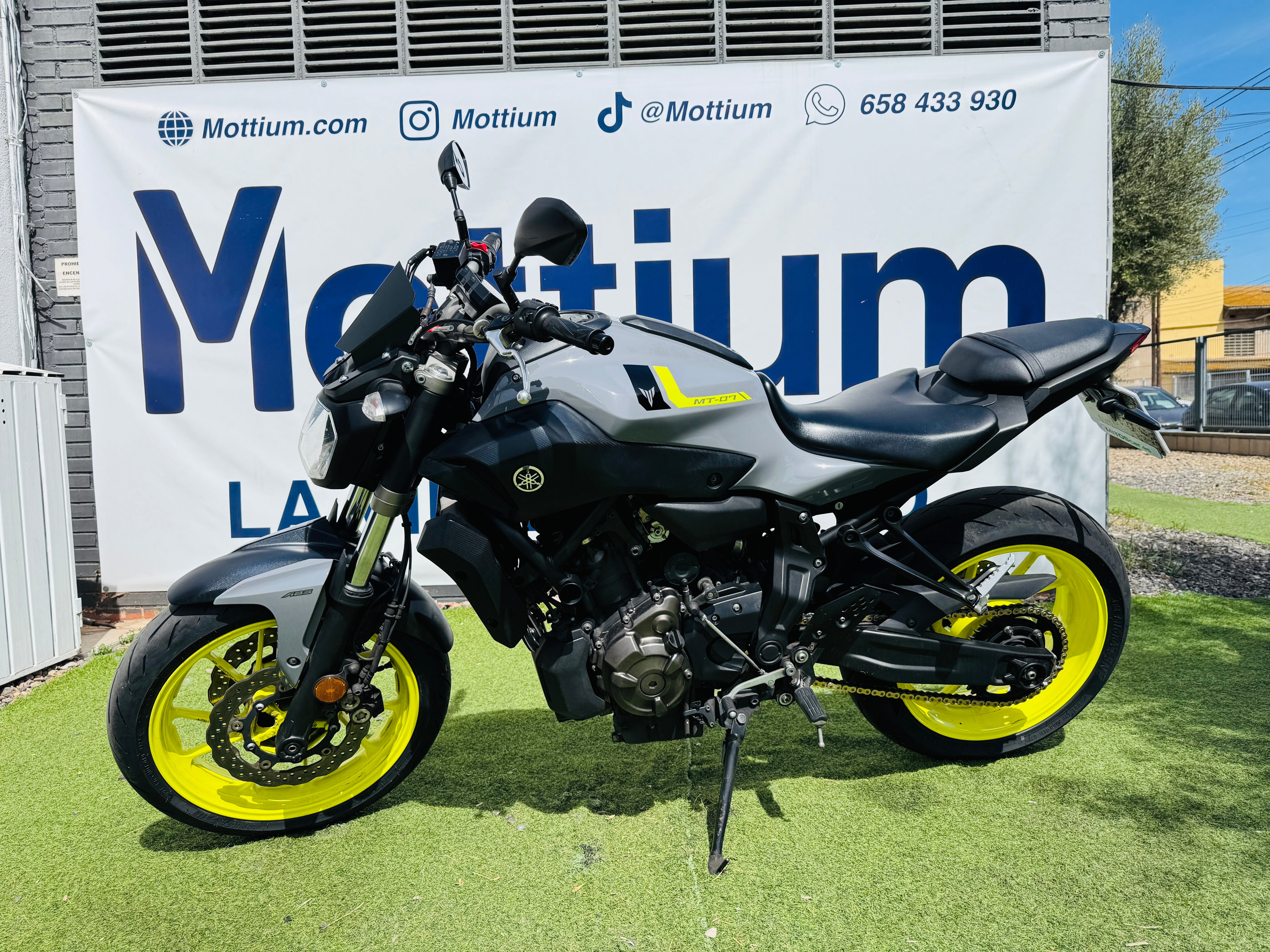 YAMAHA MT07 ABS A2