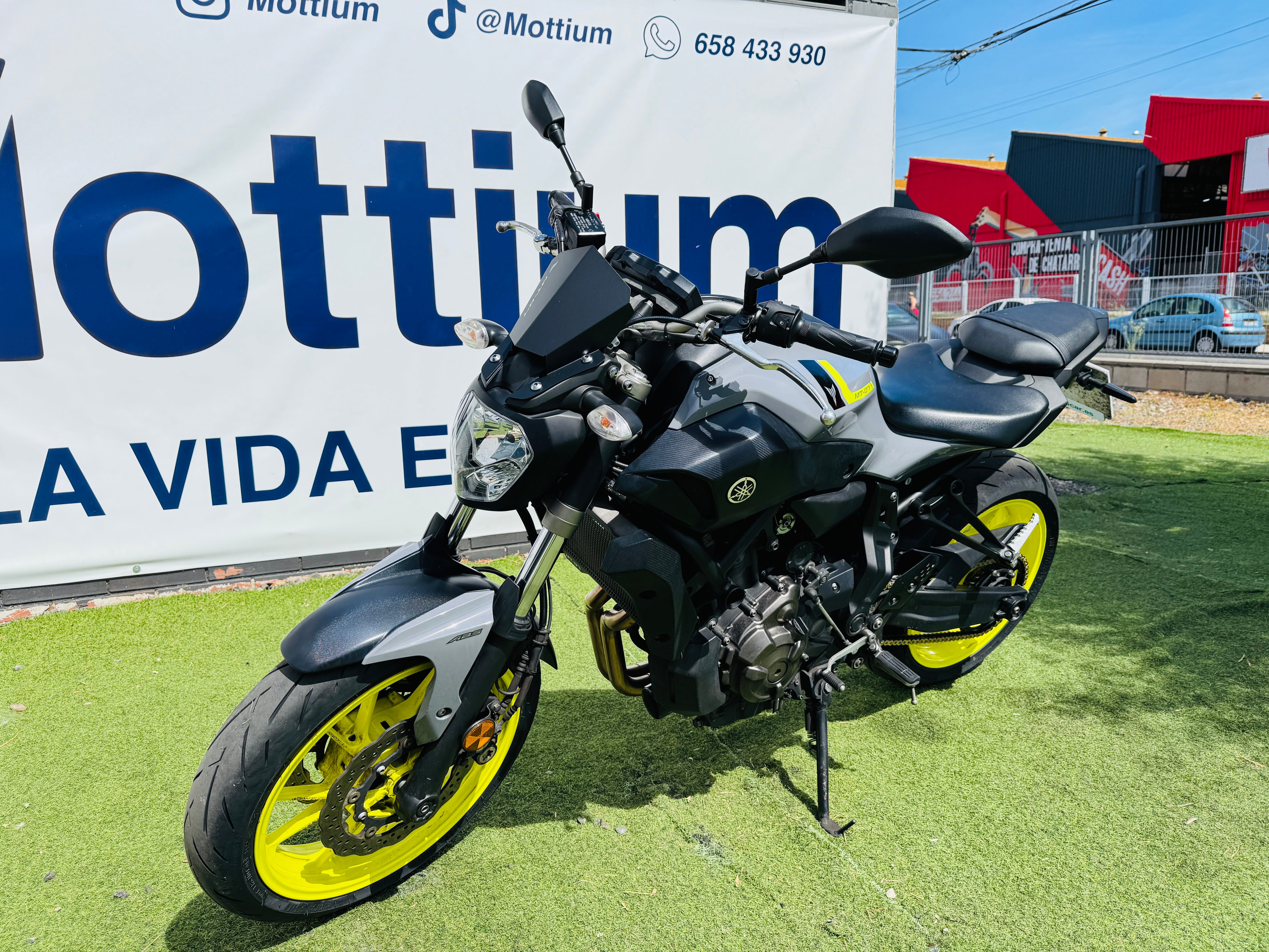 YAMAHA MT07 ABS A2