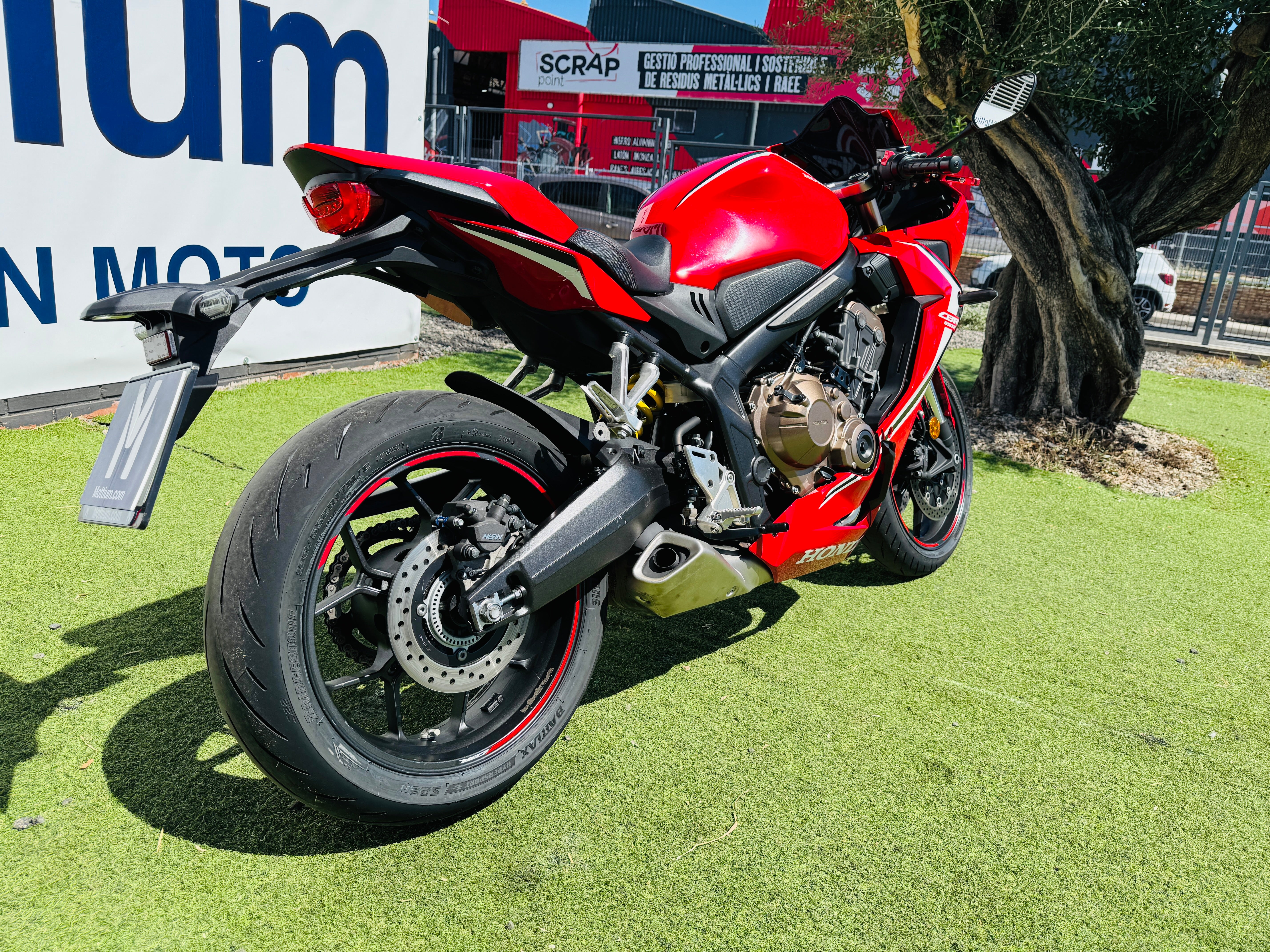 HONDA CBR650R