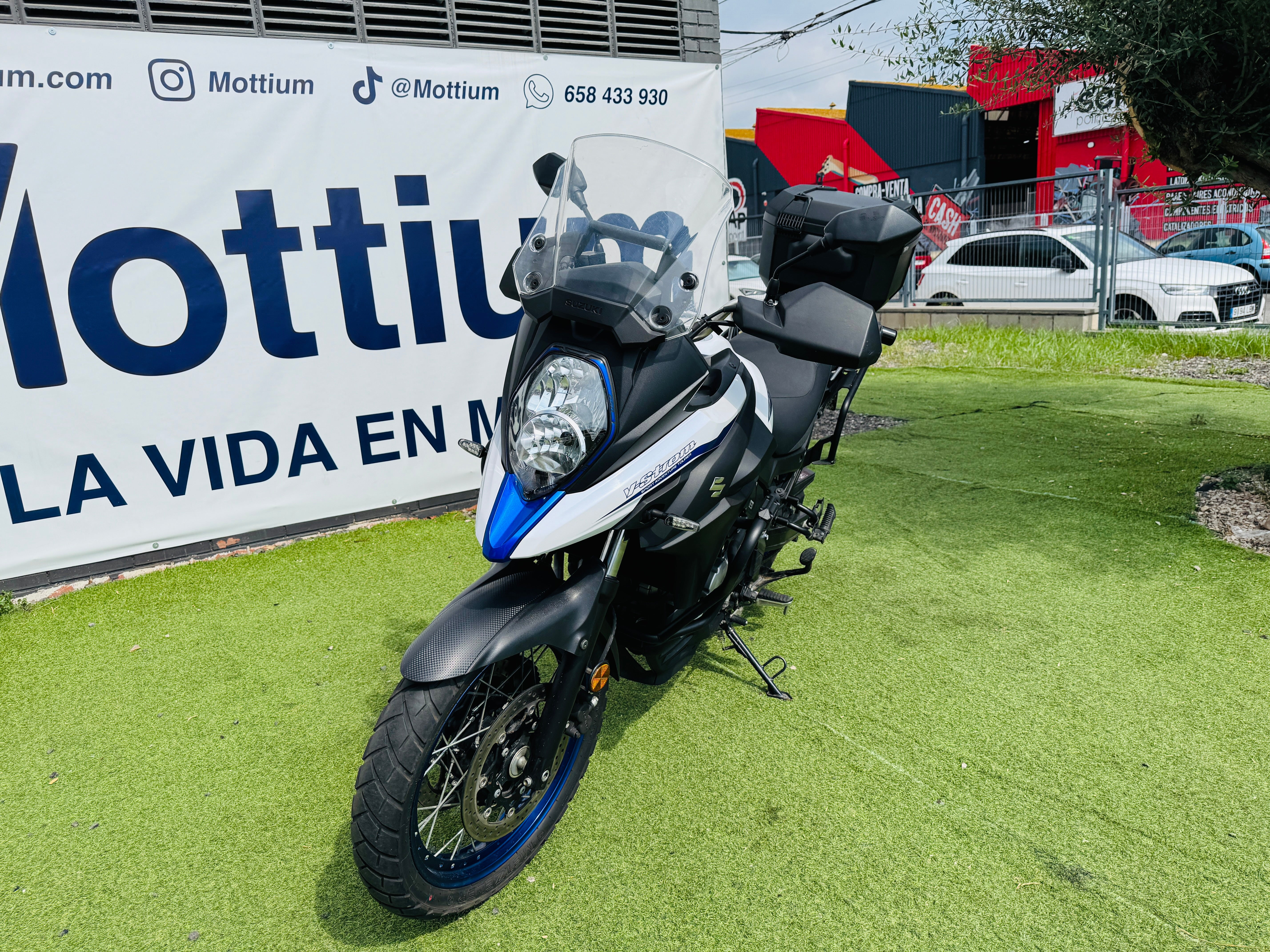 SUZUKI V-STROM 650 XT