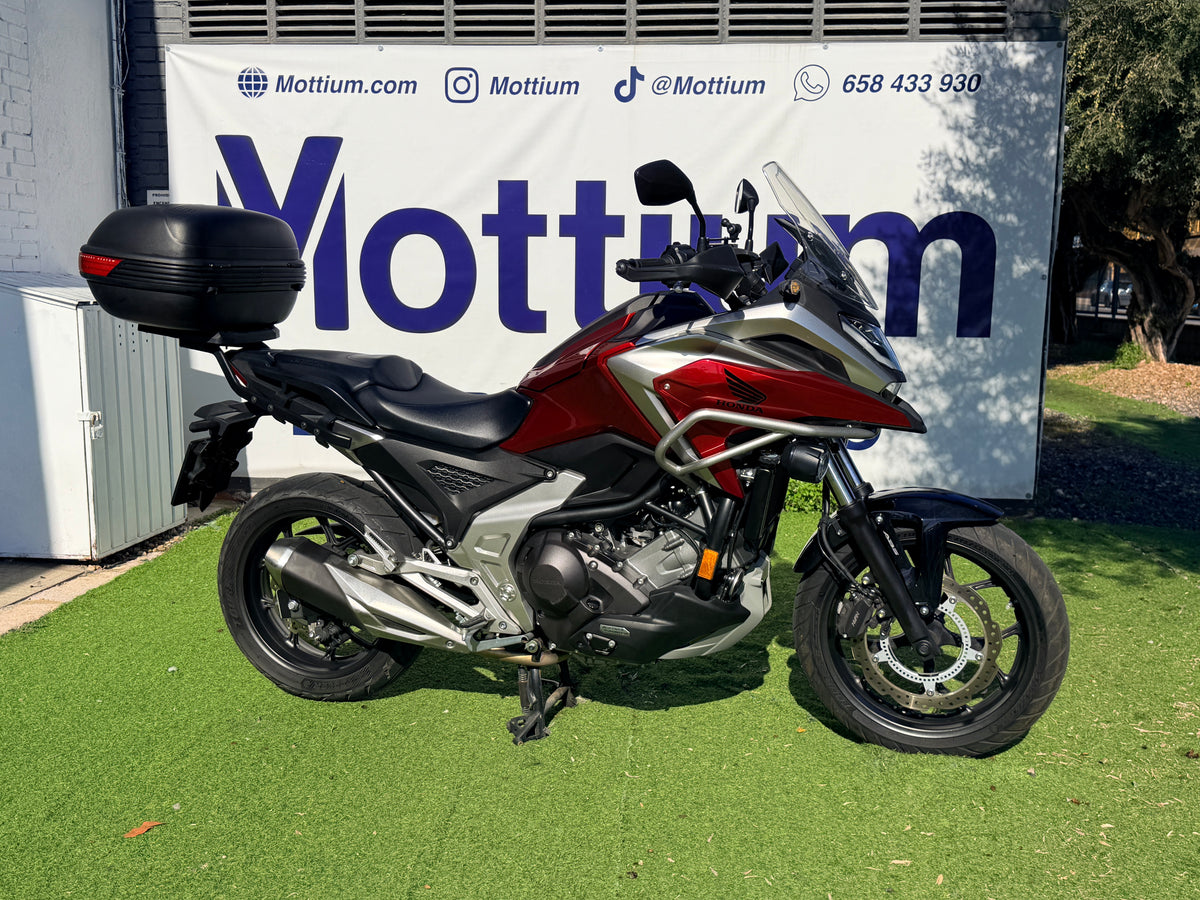 HONDA NZ750X DTC