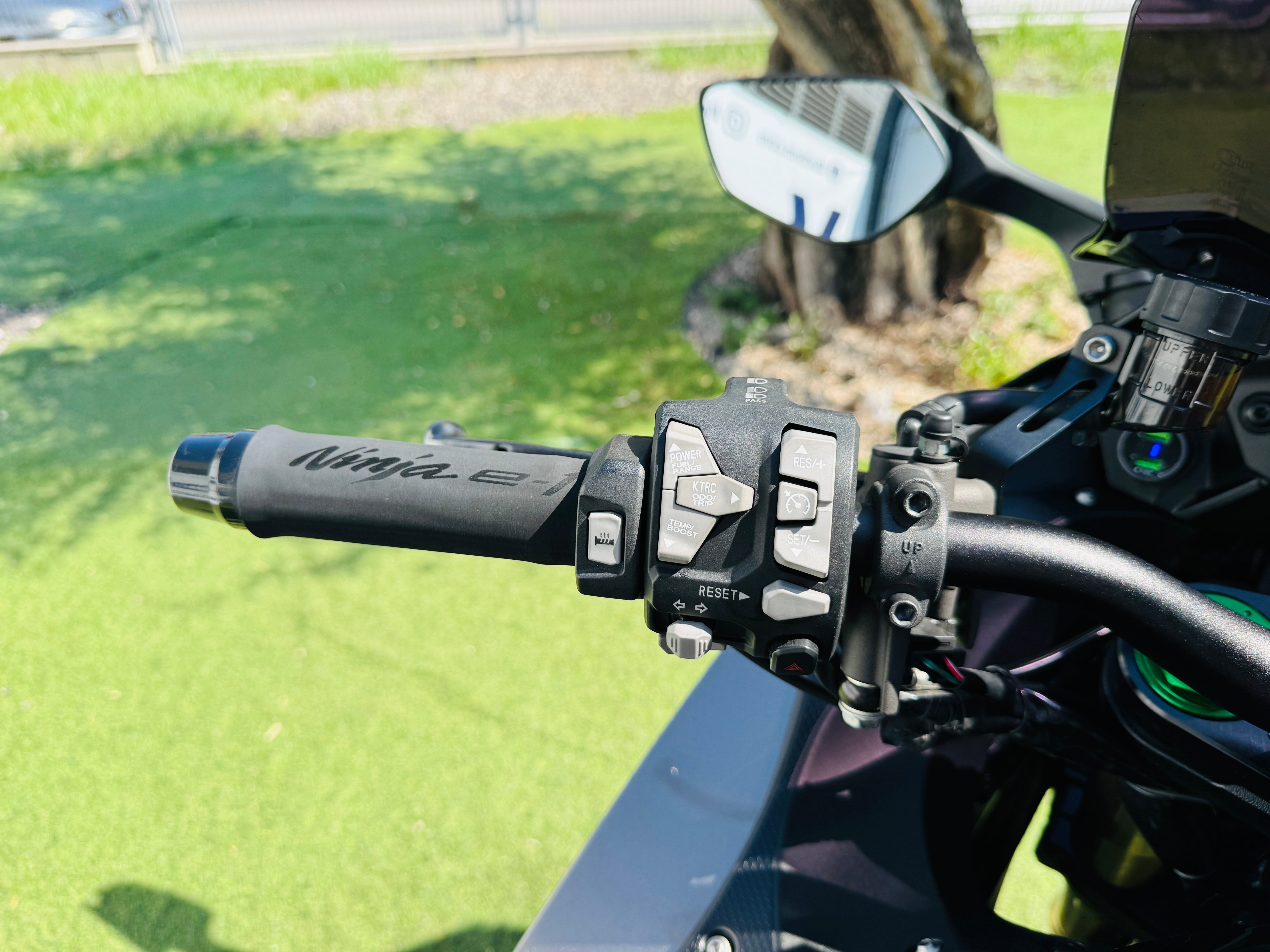 KAWASAKI NINJA H2SX