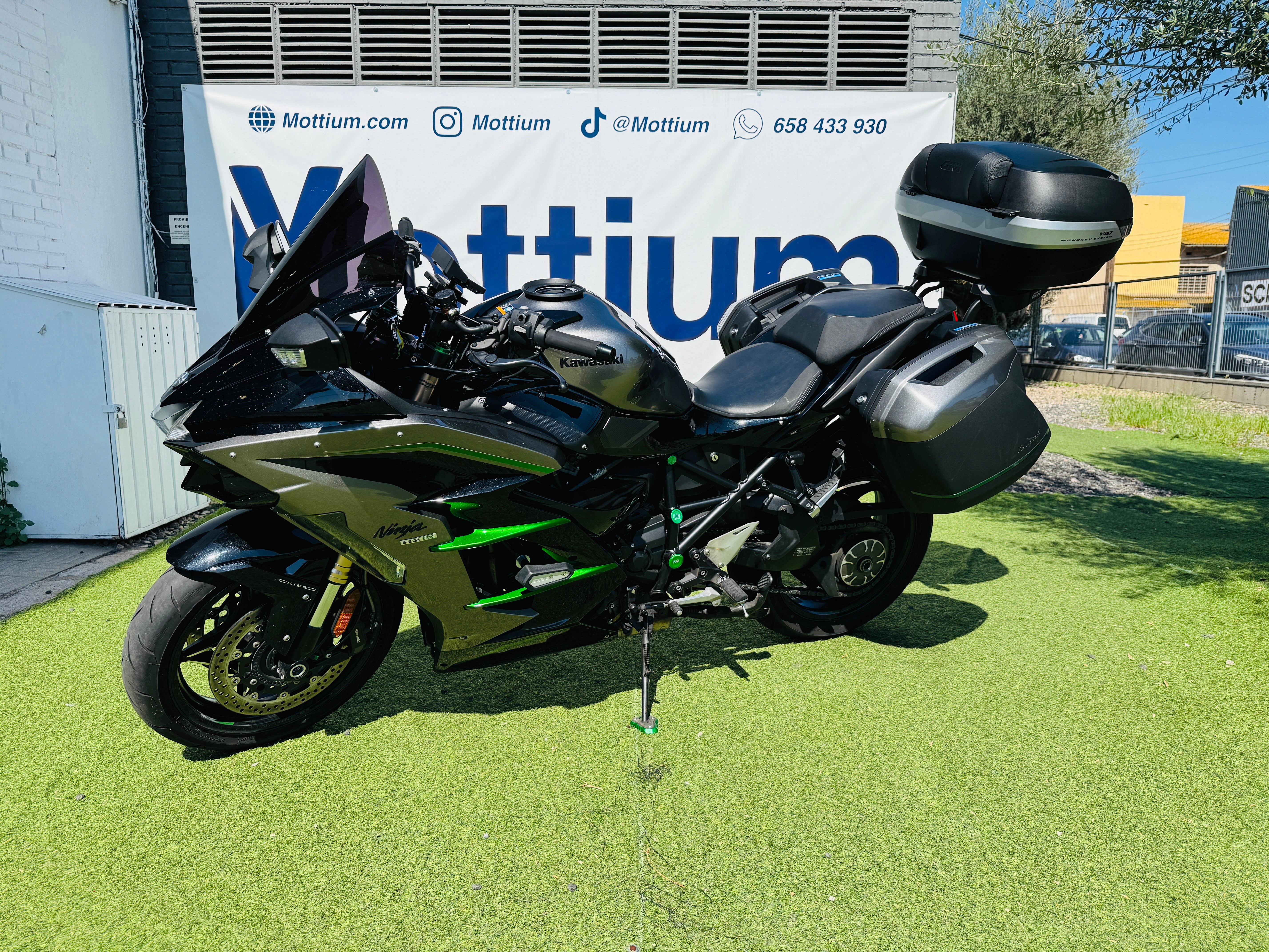 KAWASAKI NINJA H2SX