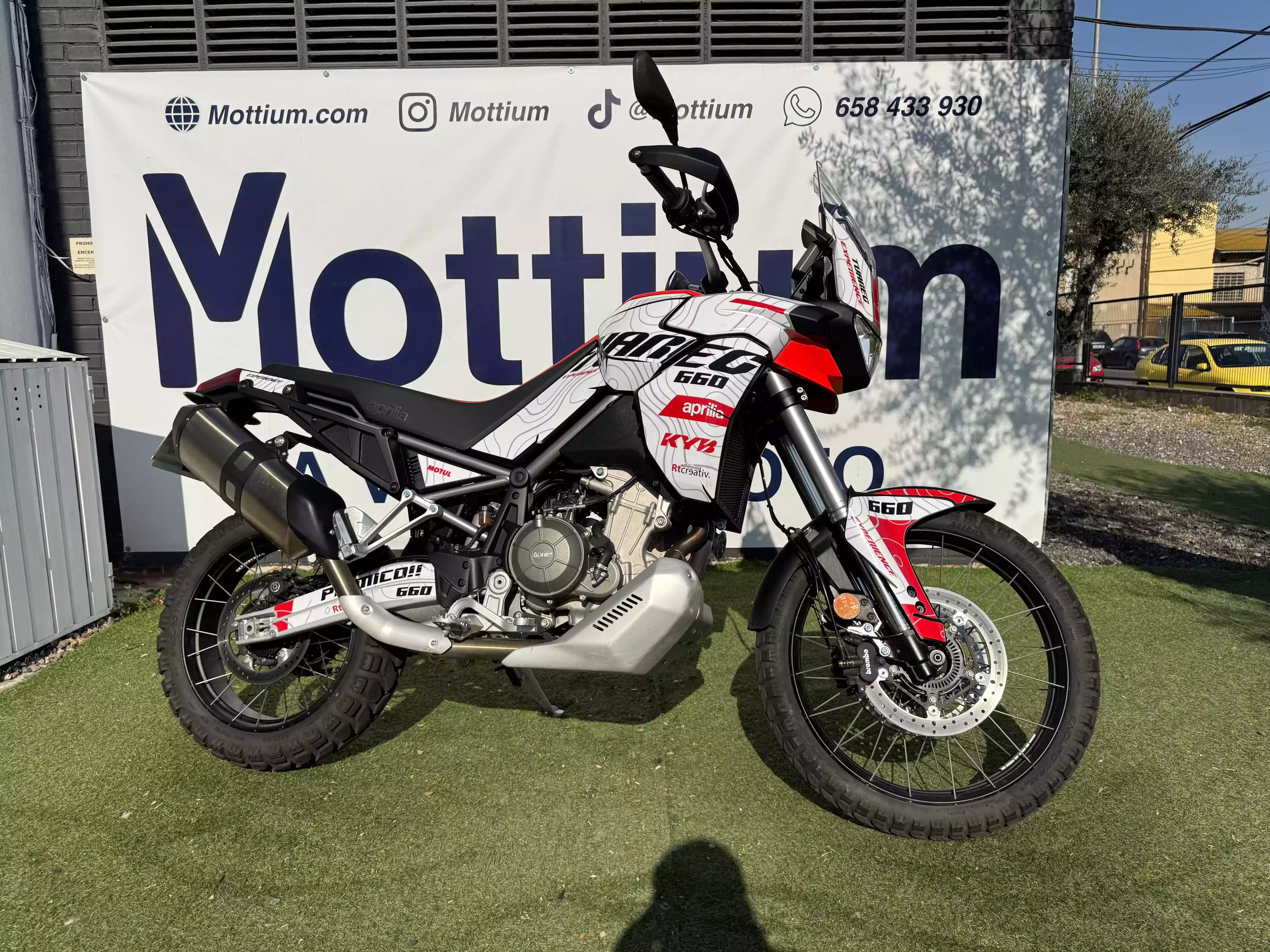 APRILIA Tuareg 660