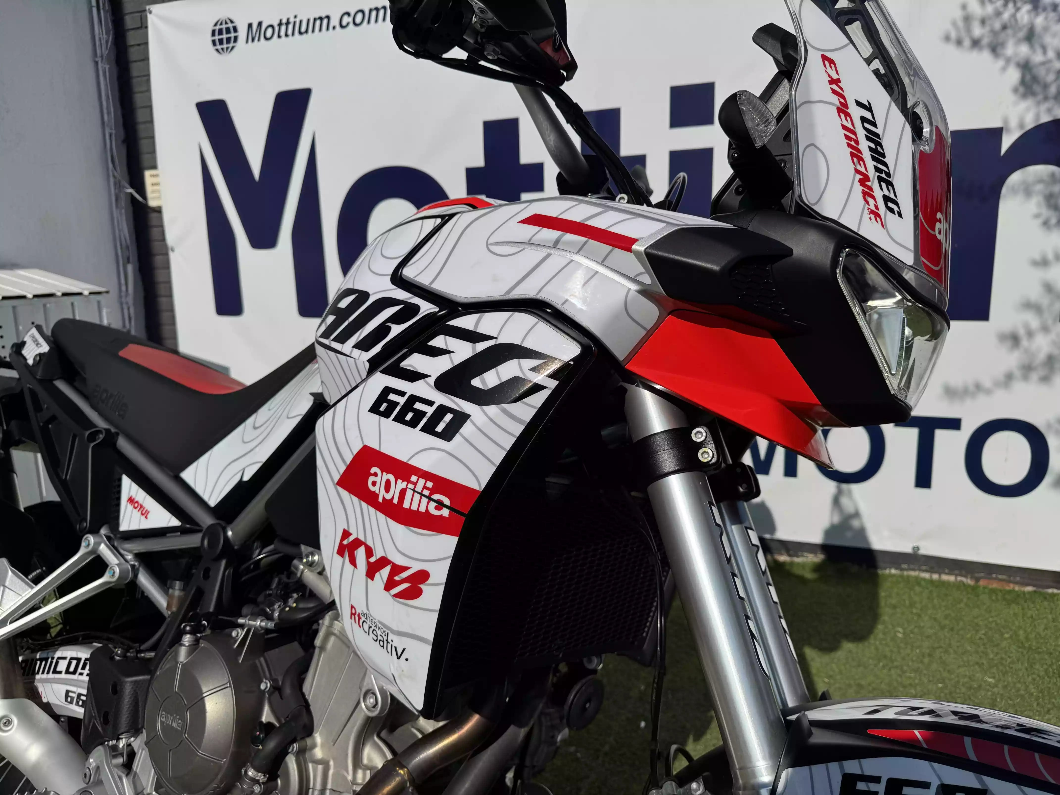 APRILIA Tuareg 660