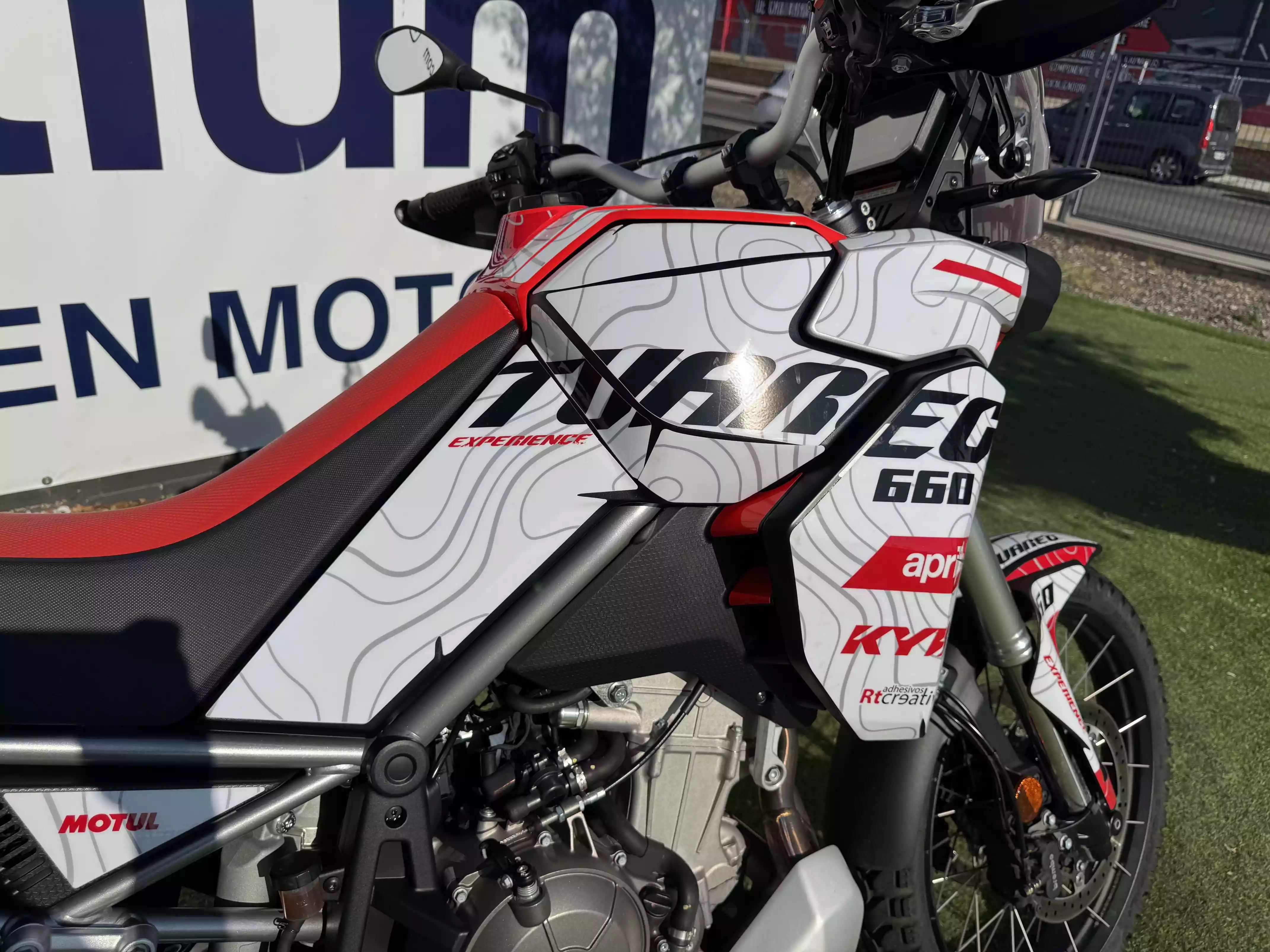APRILIA Tuareg 660