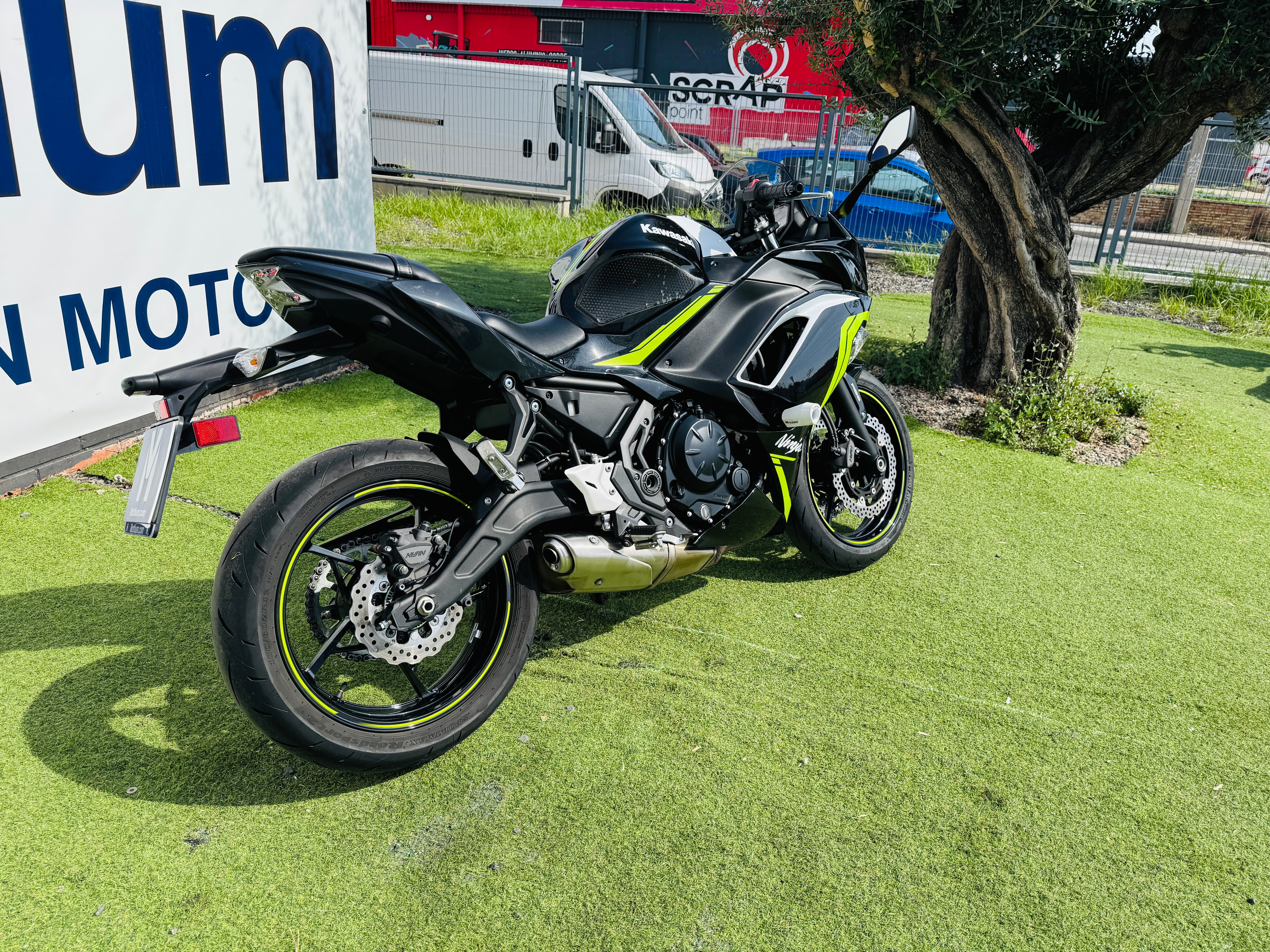 KAWASAKI NINJA 650