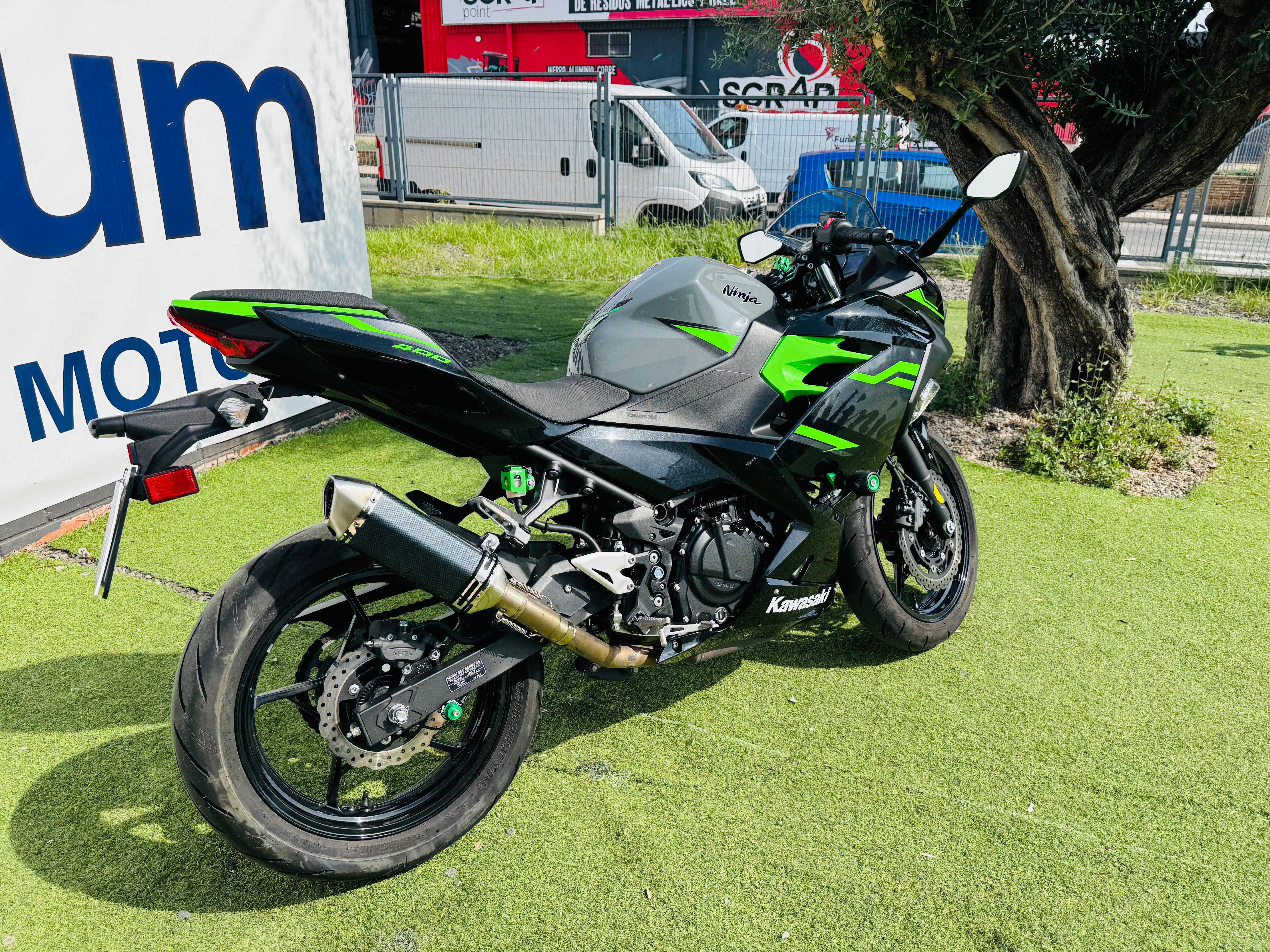 KAWASAKI NINJA 400