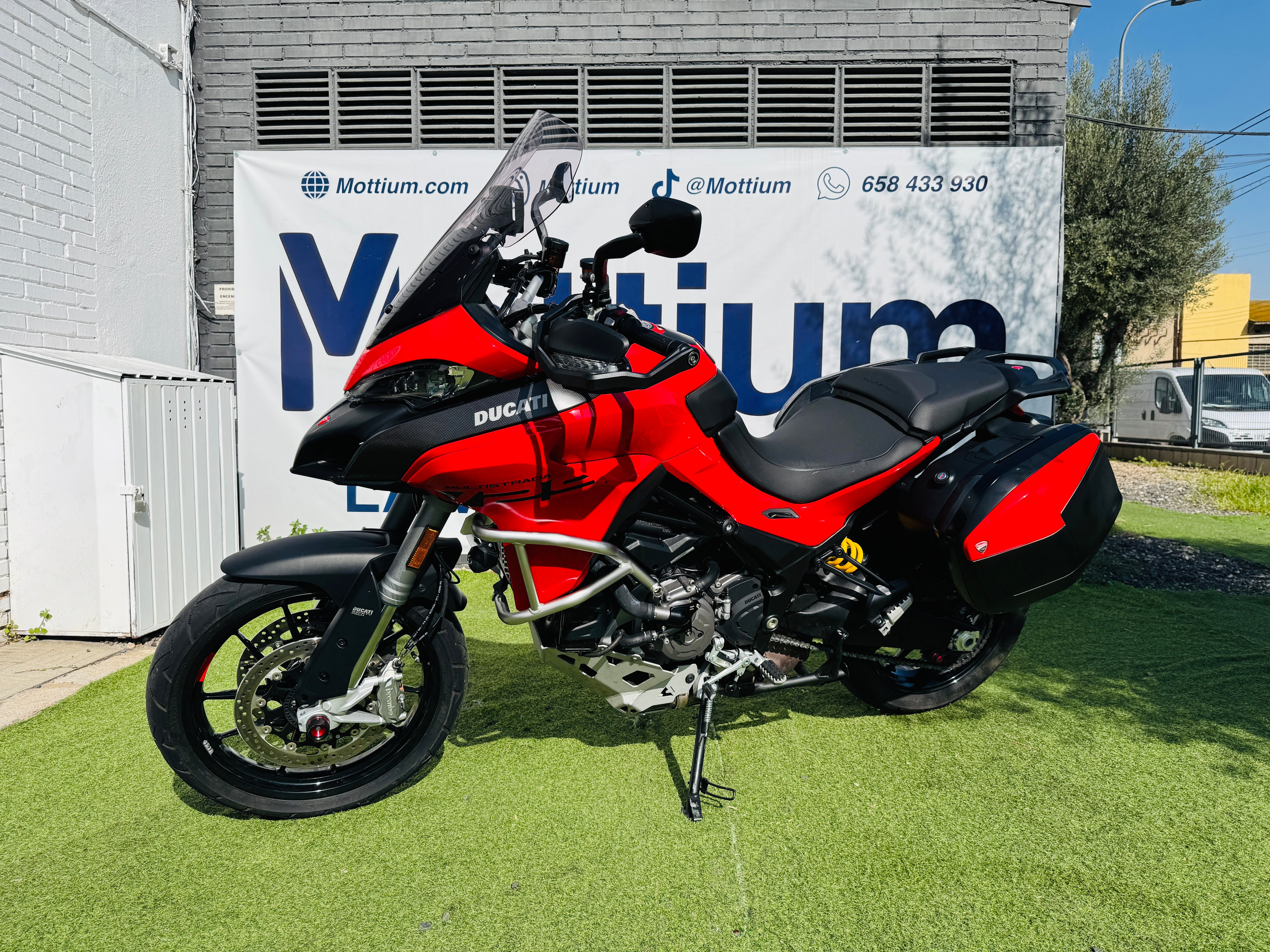 DUCATI MULTISTRADA V2S
