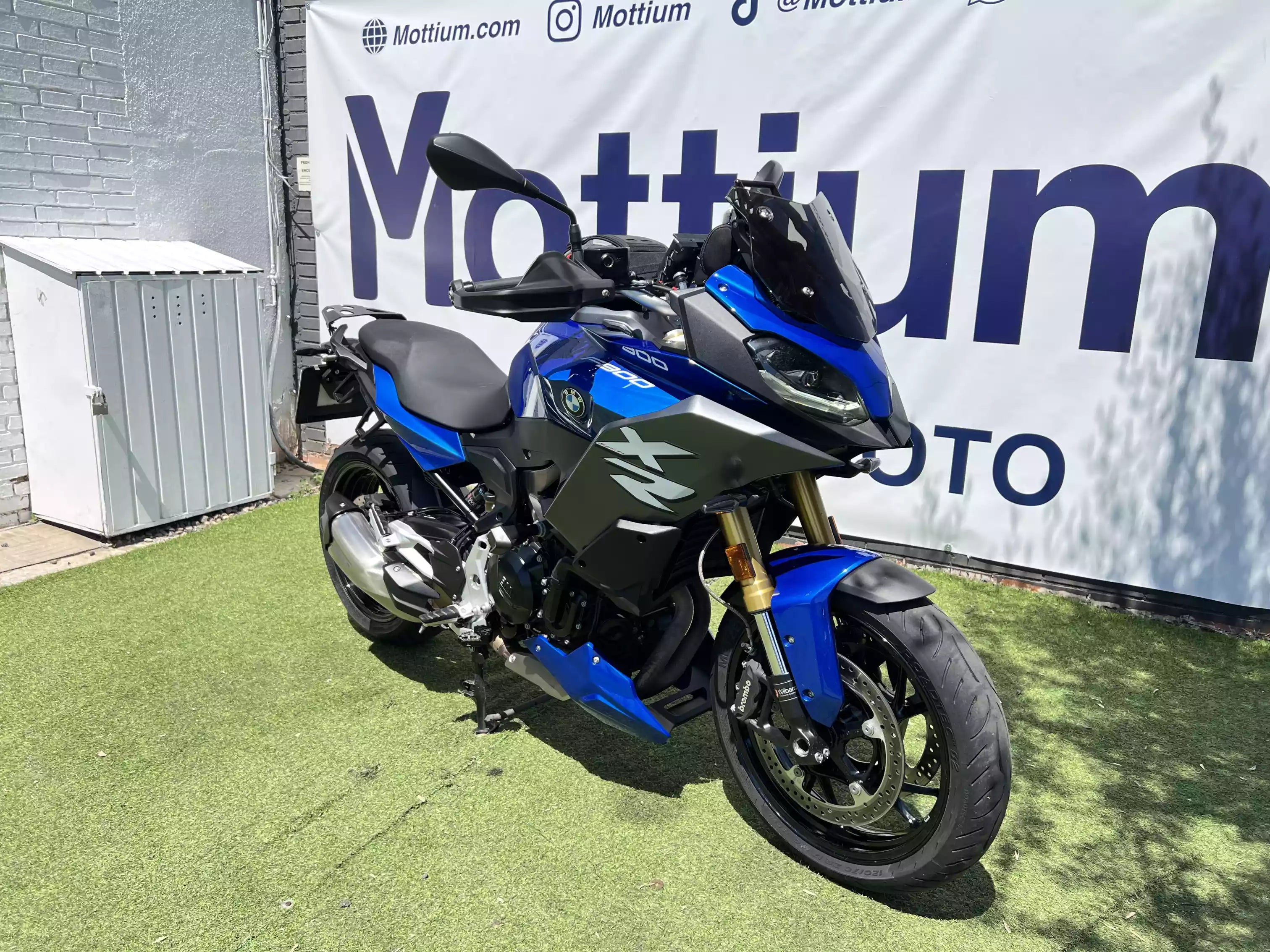 BMW F 900 XR