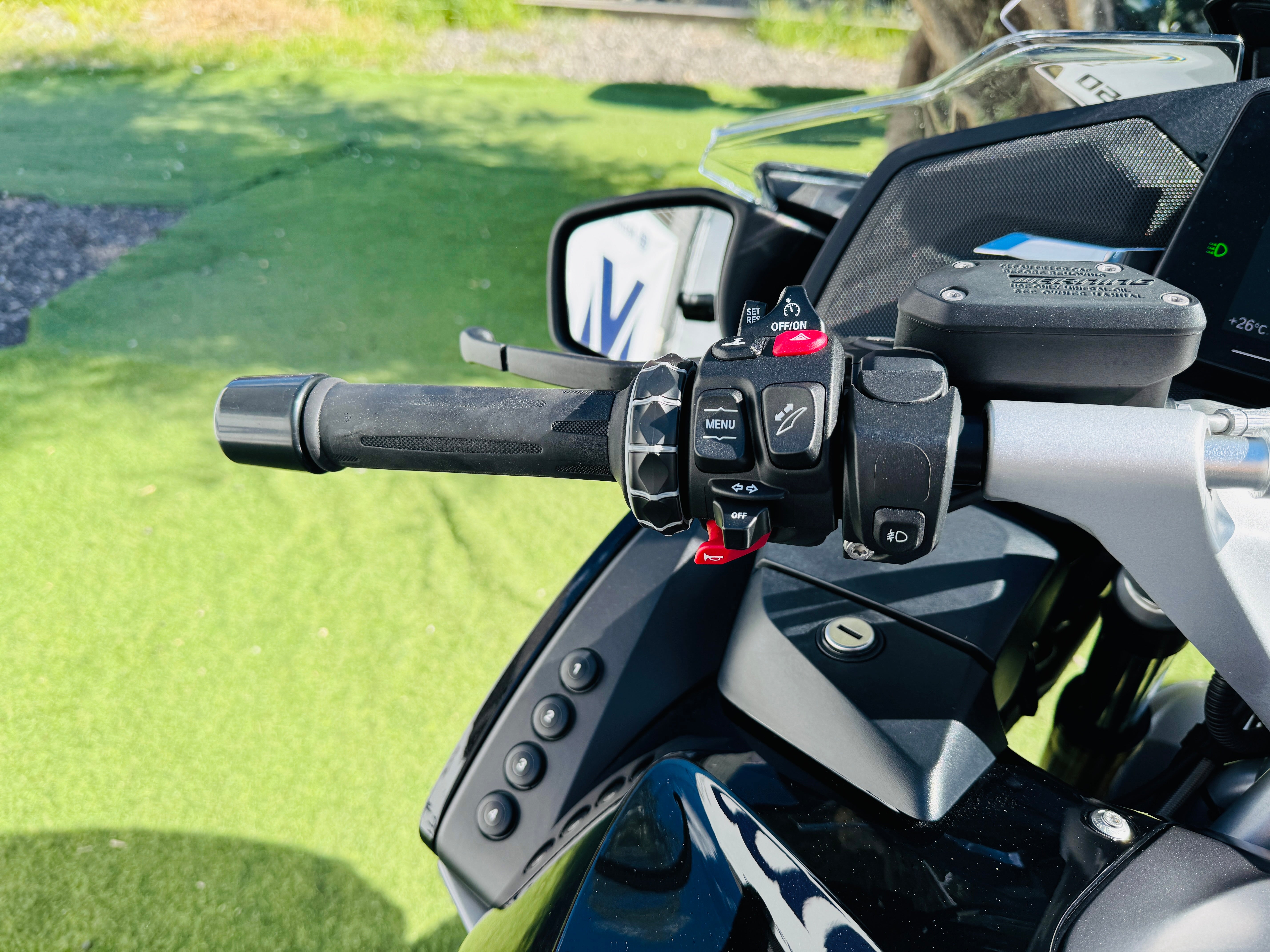 BMW R1250RT TRIPLE BLACK