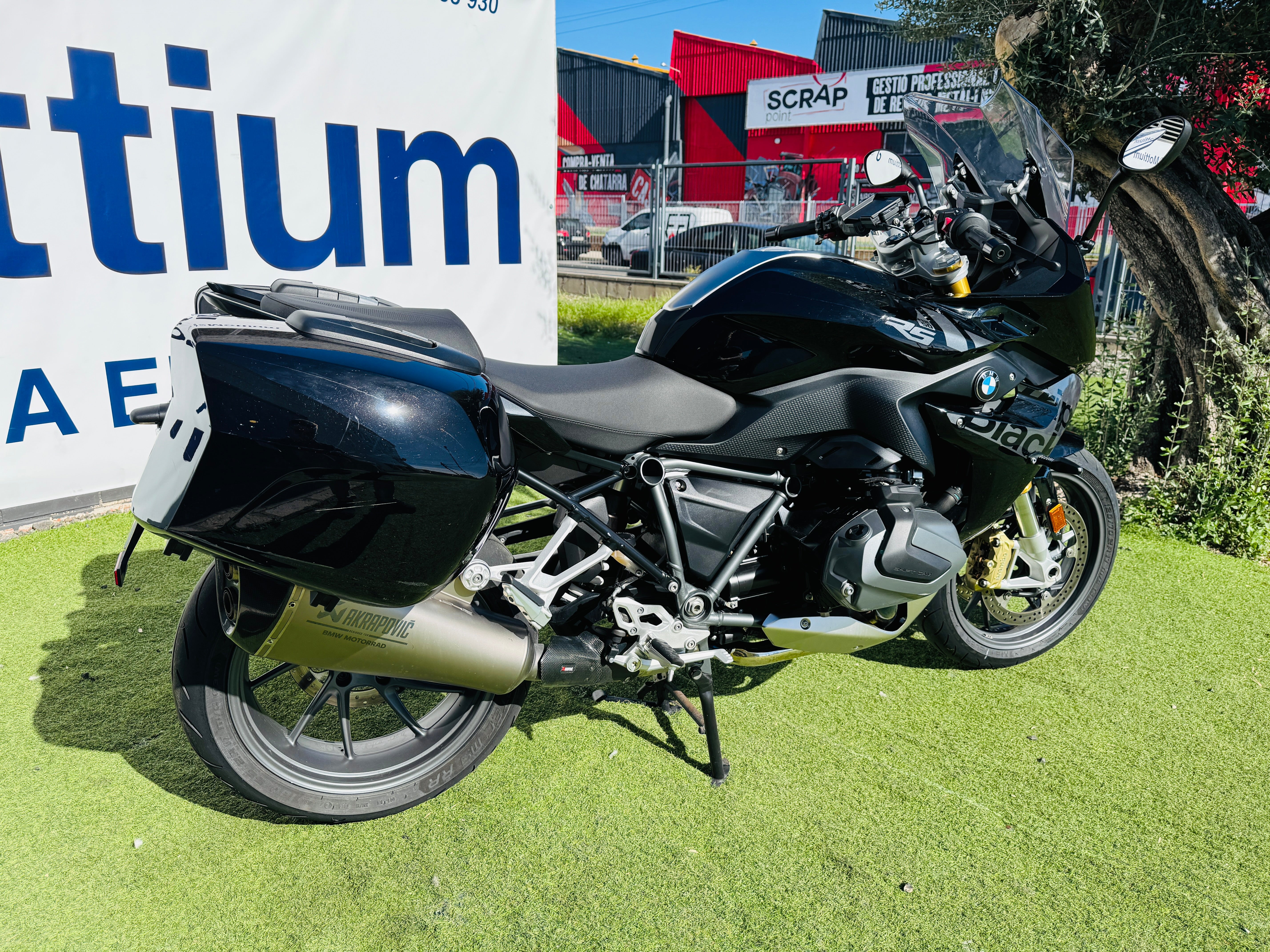 BMW R1250RS TRIPLE BLACK