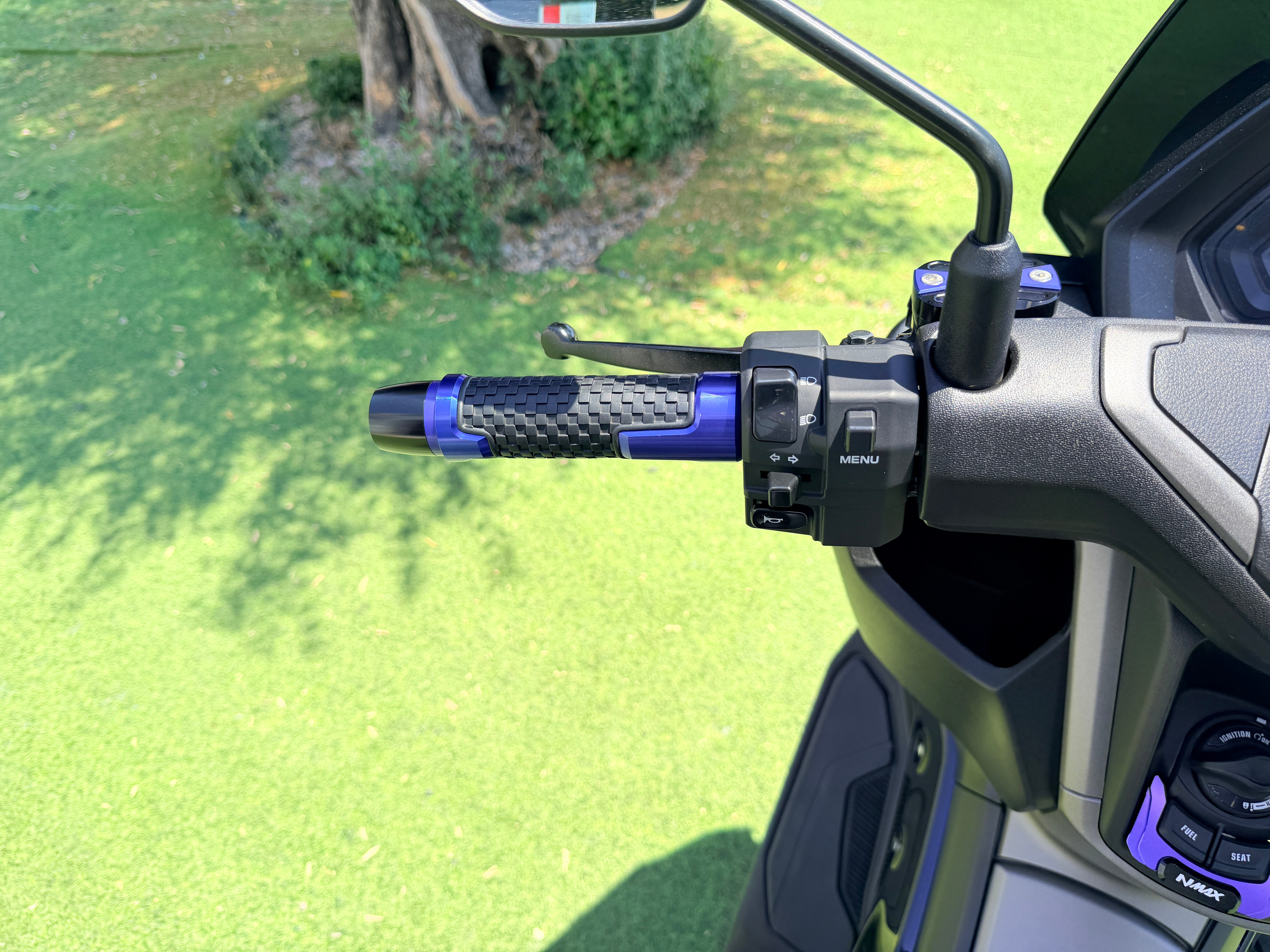 YAMAHA NMAX