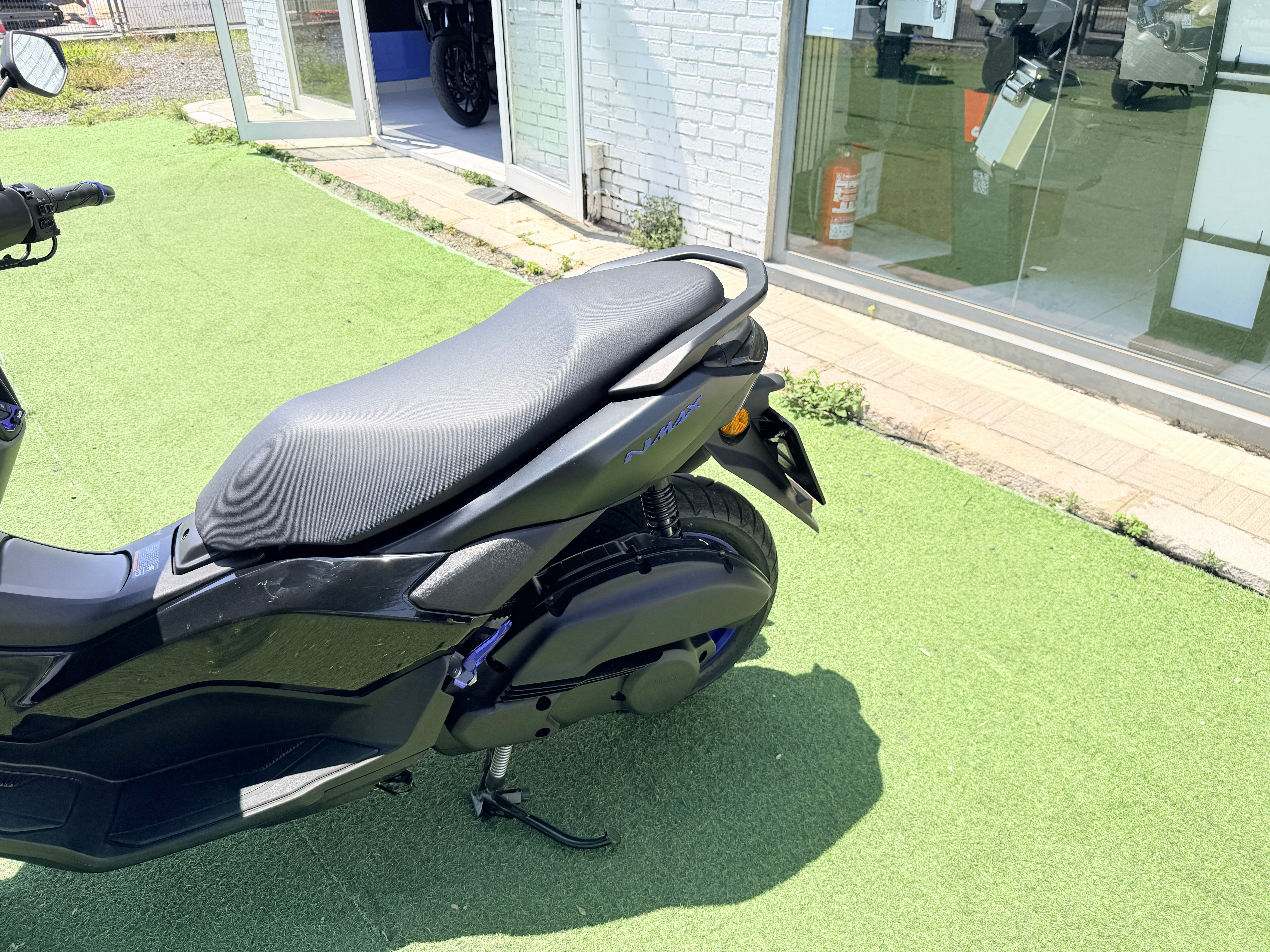 YAMAHA NMAX