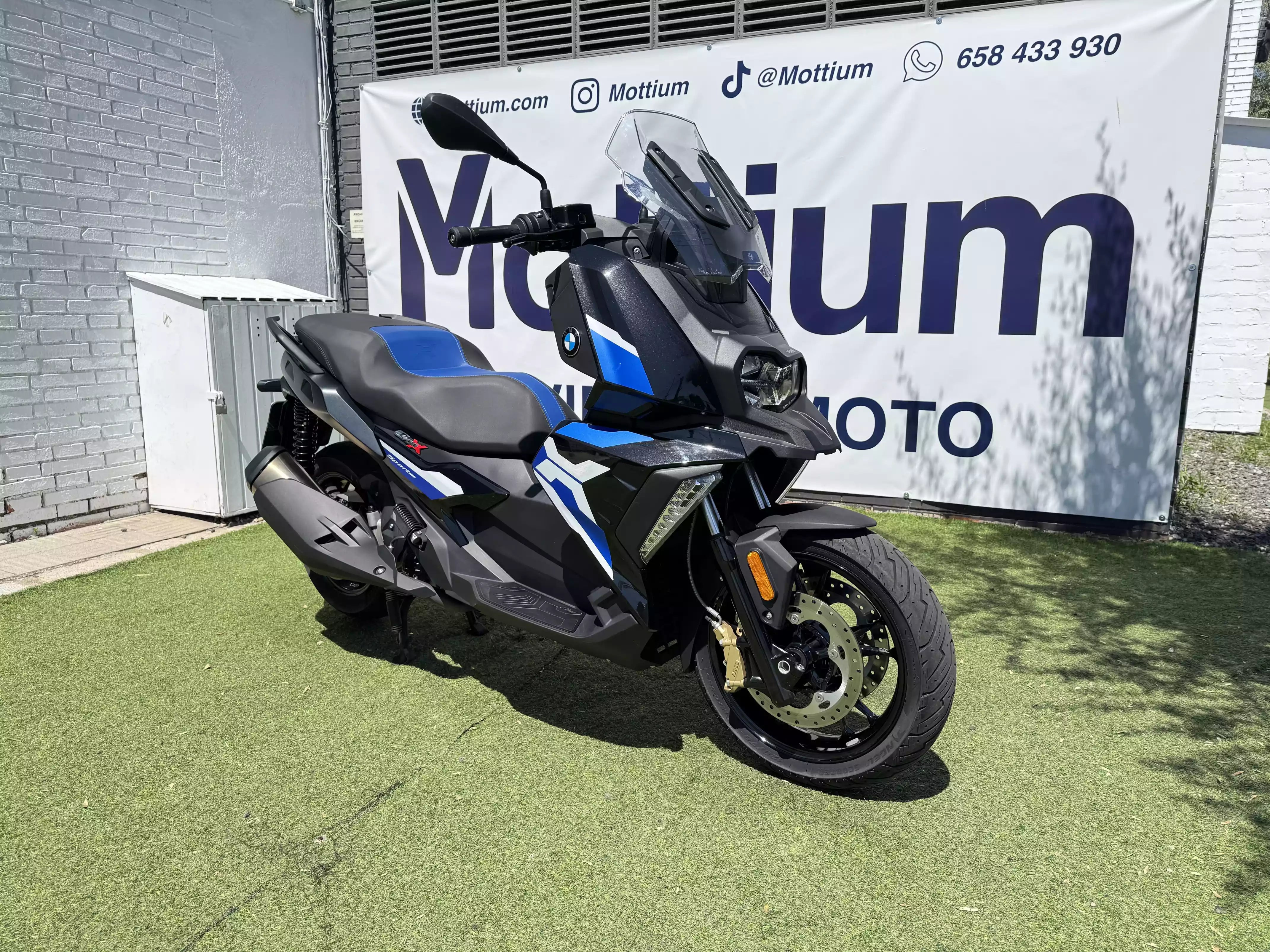 BMW C 400 X