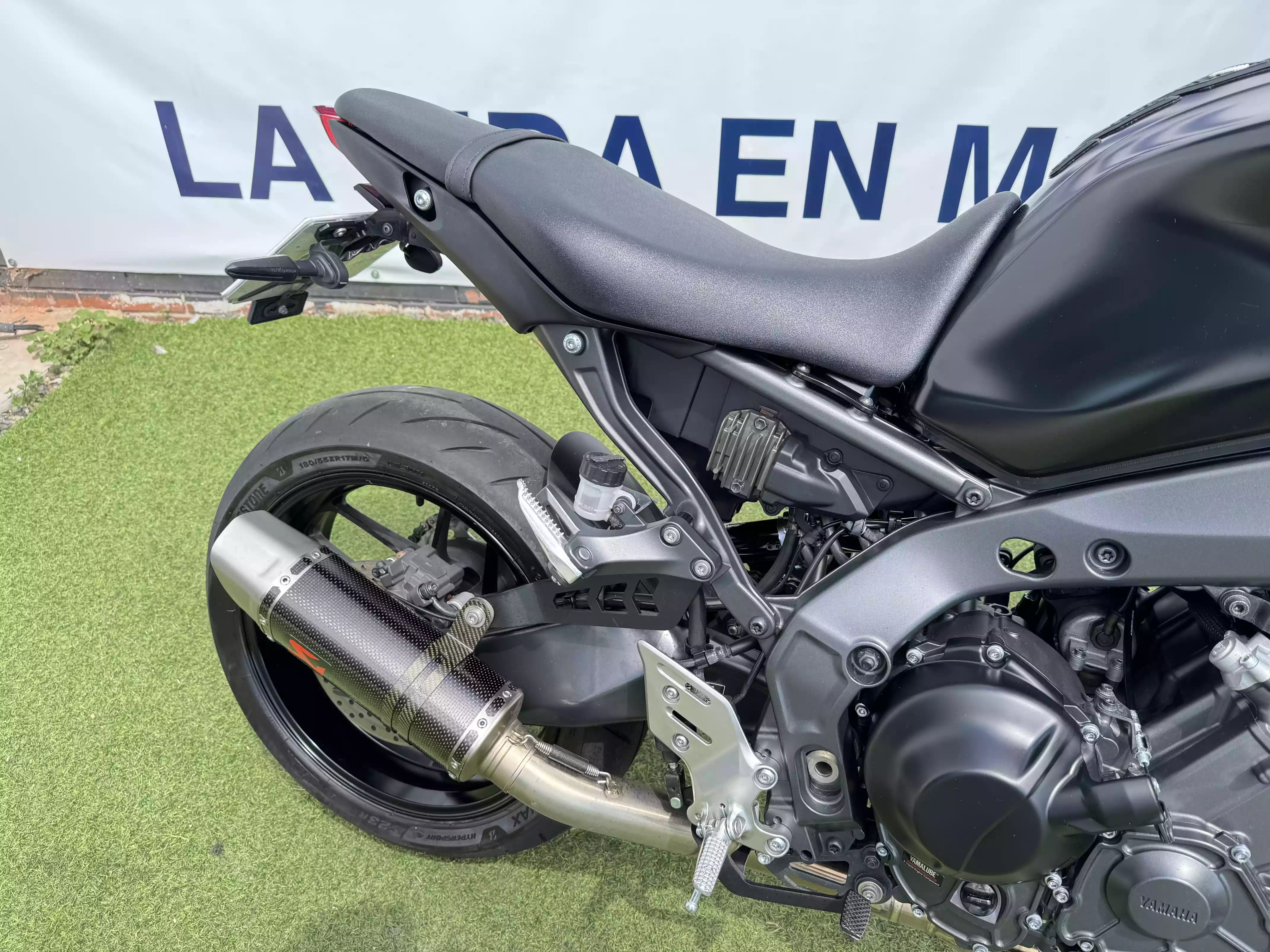 YAMAHA MT 09