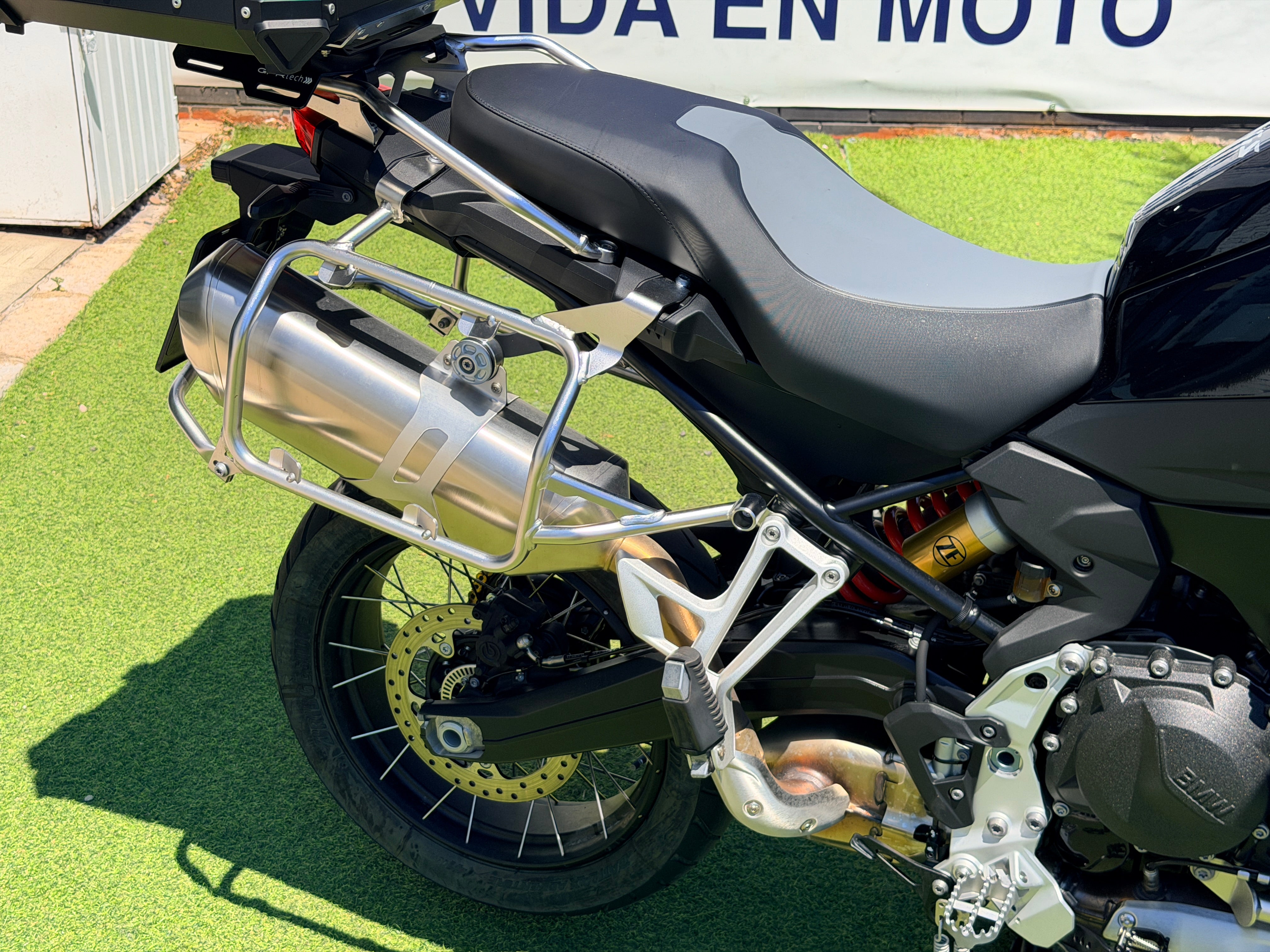 BMW F900GS ADVENTURE