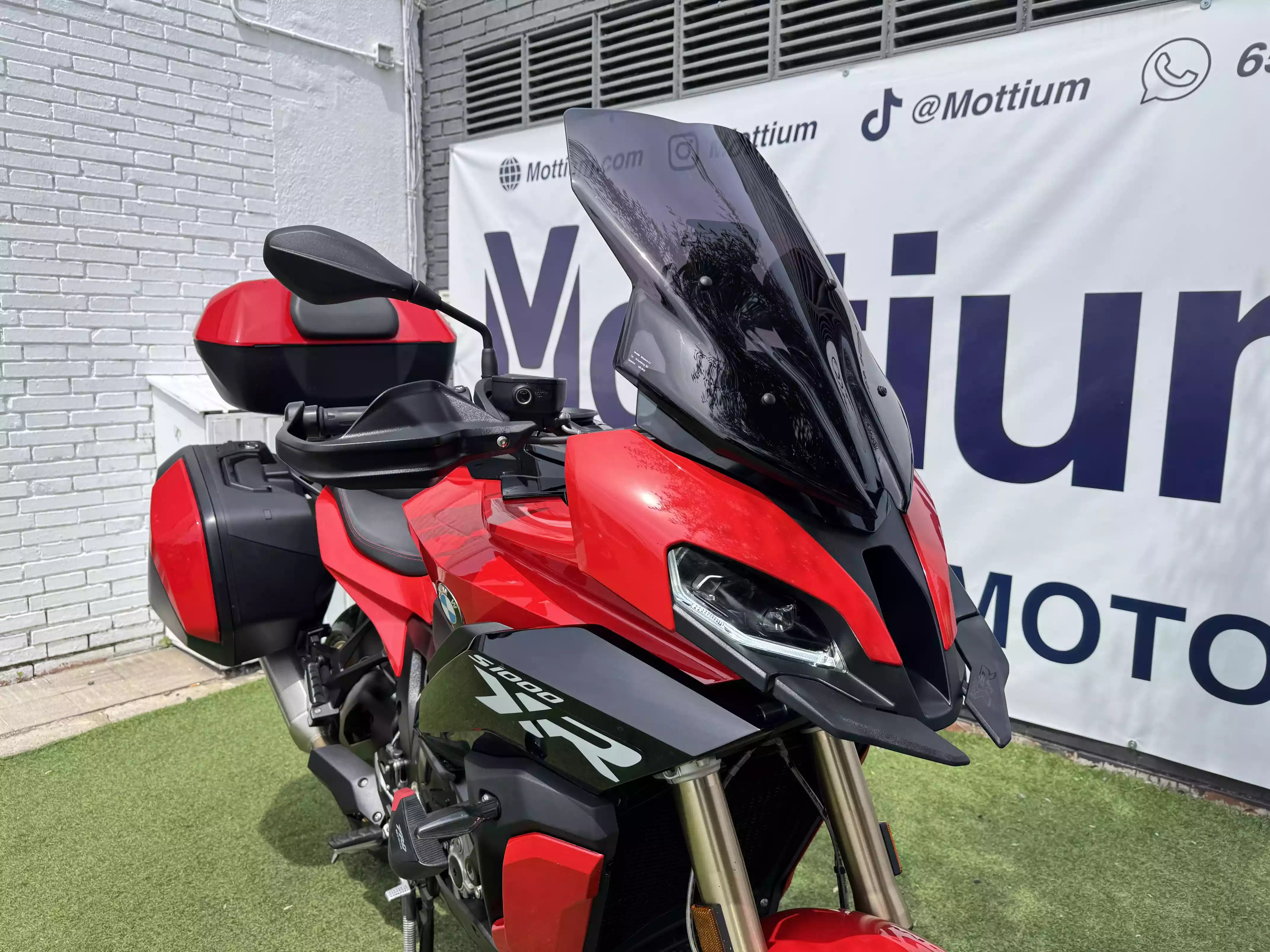 BMW S 1000 XR