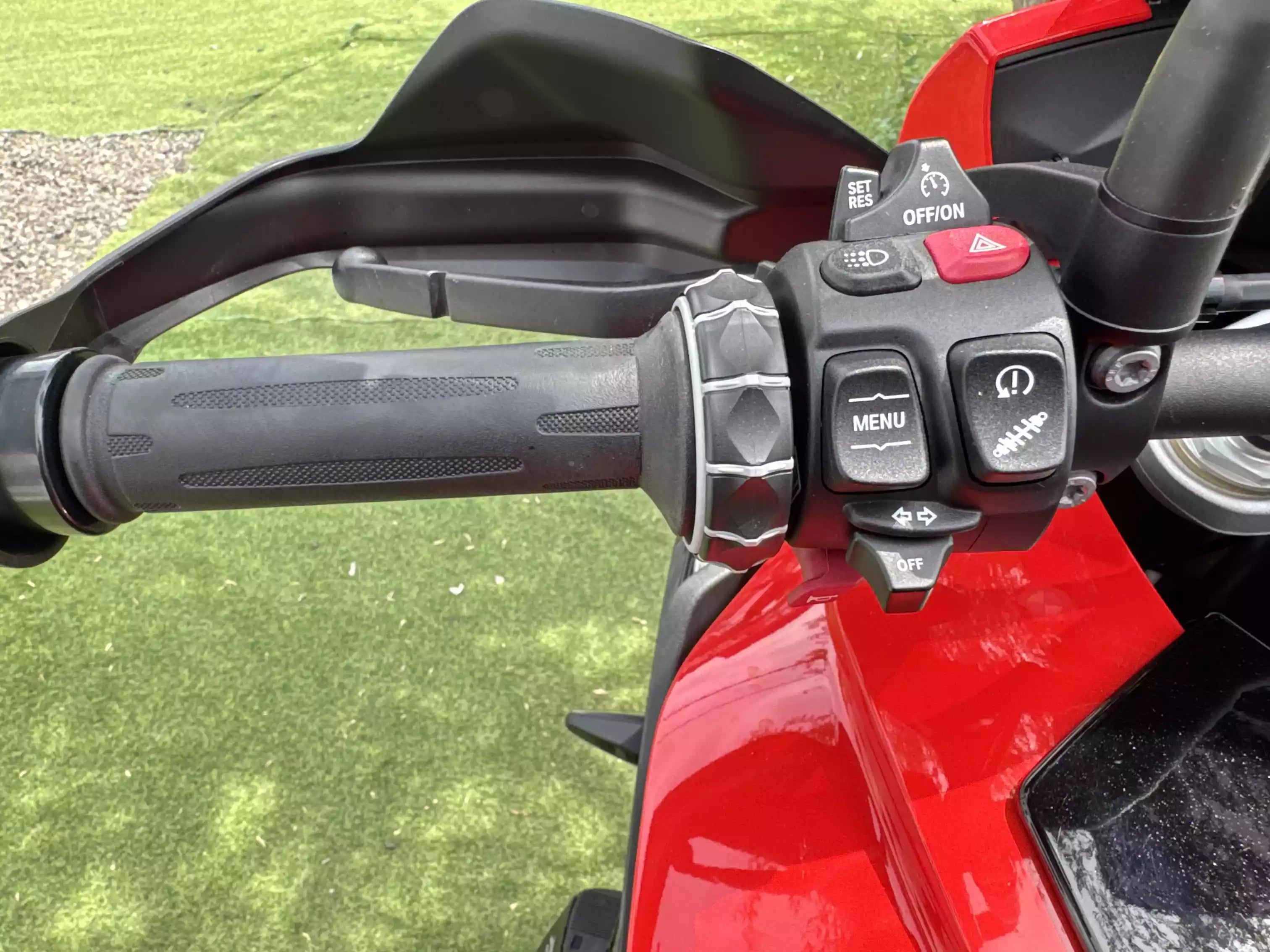BMW S 1000 XR