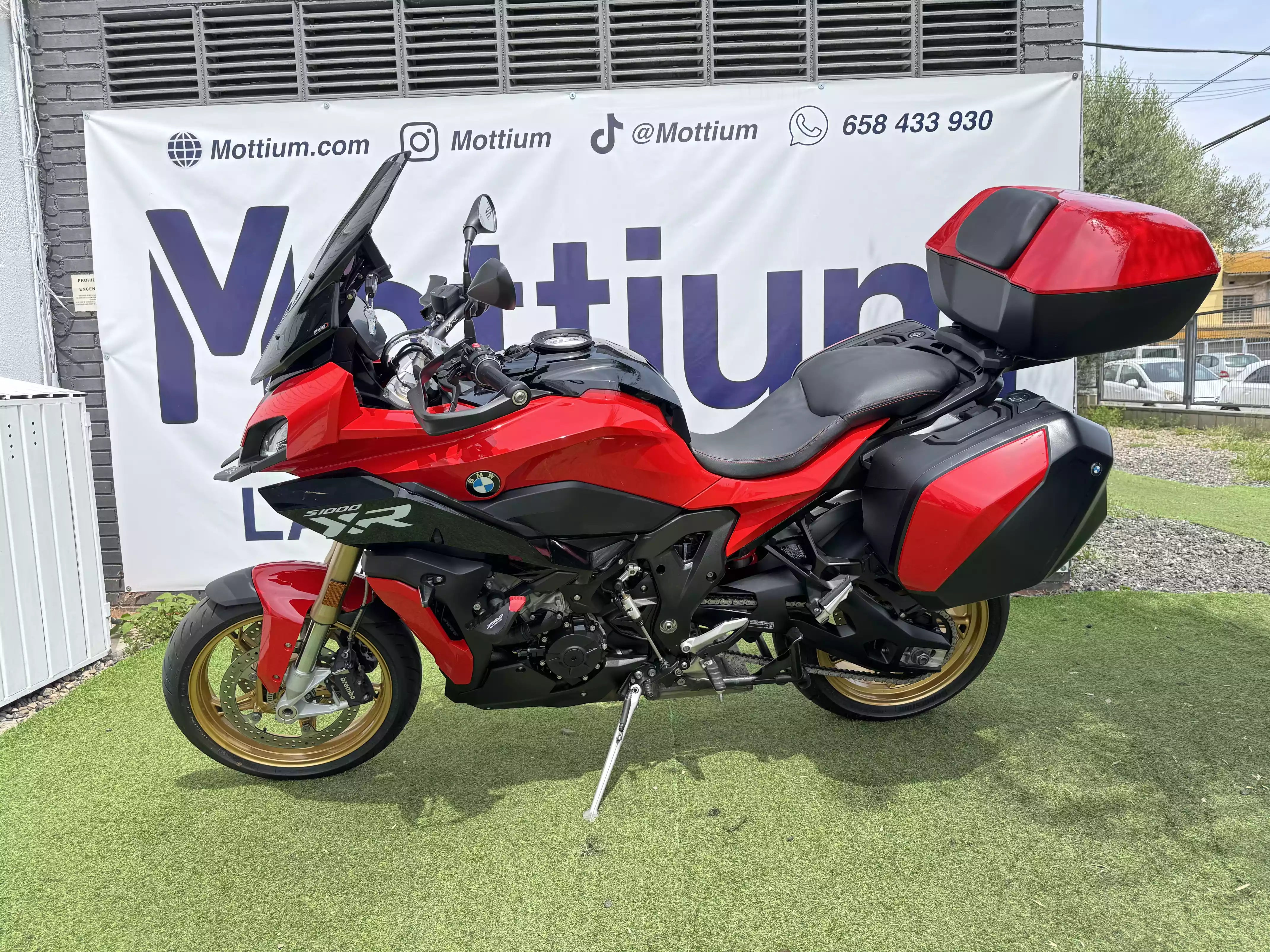 BMW S 1000 XR