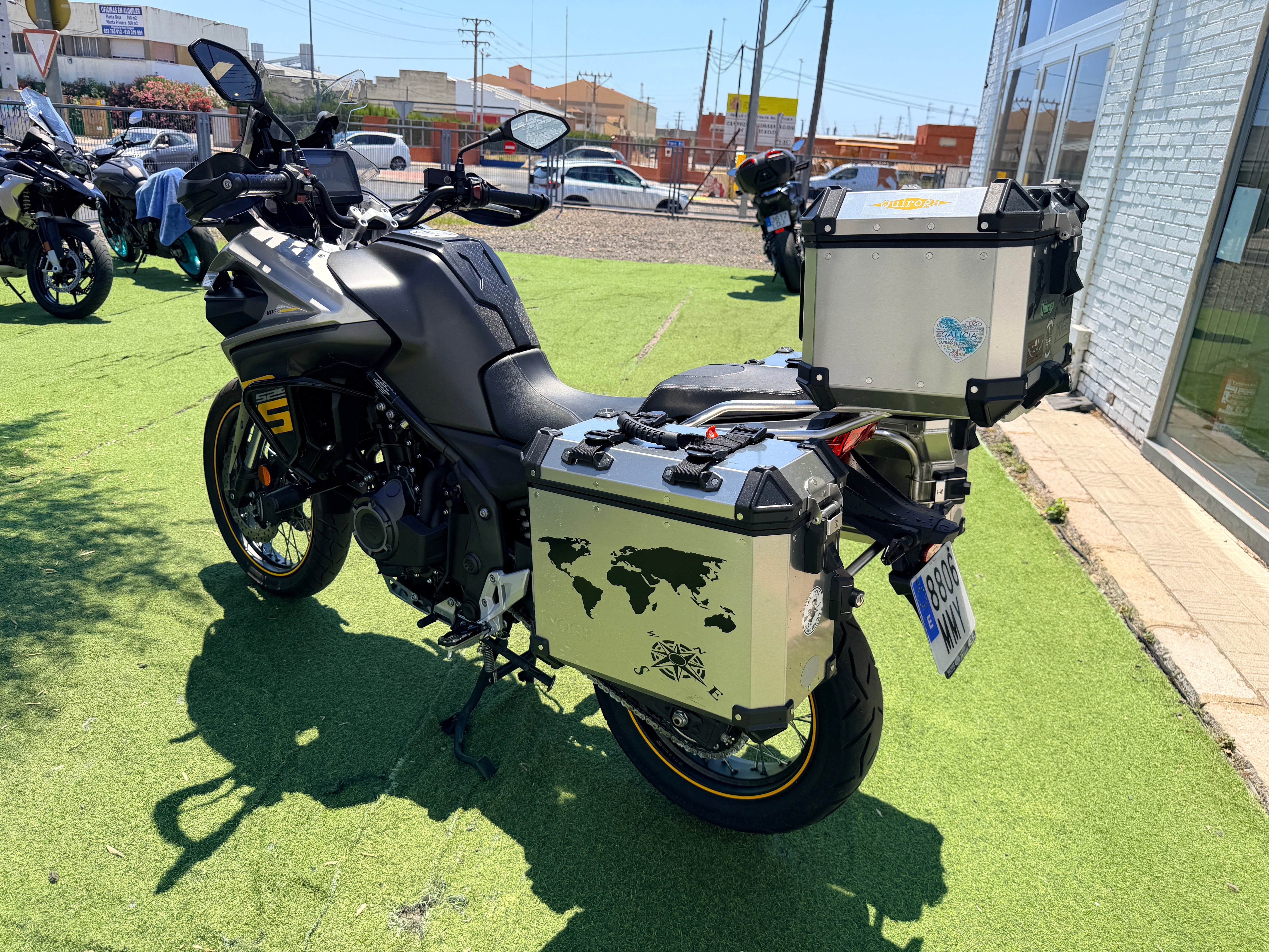 VOGE 525DSX