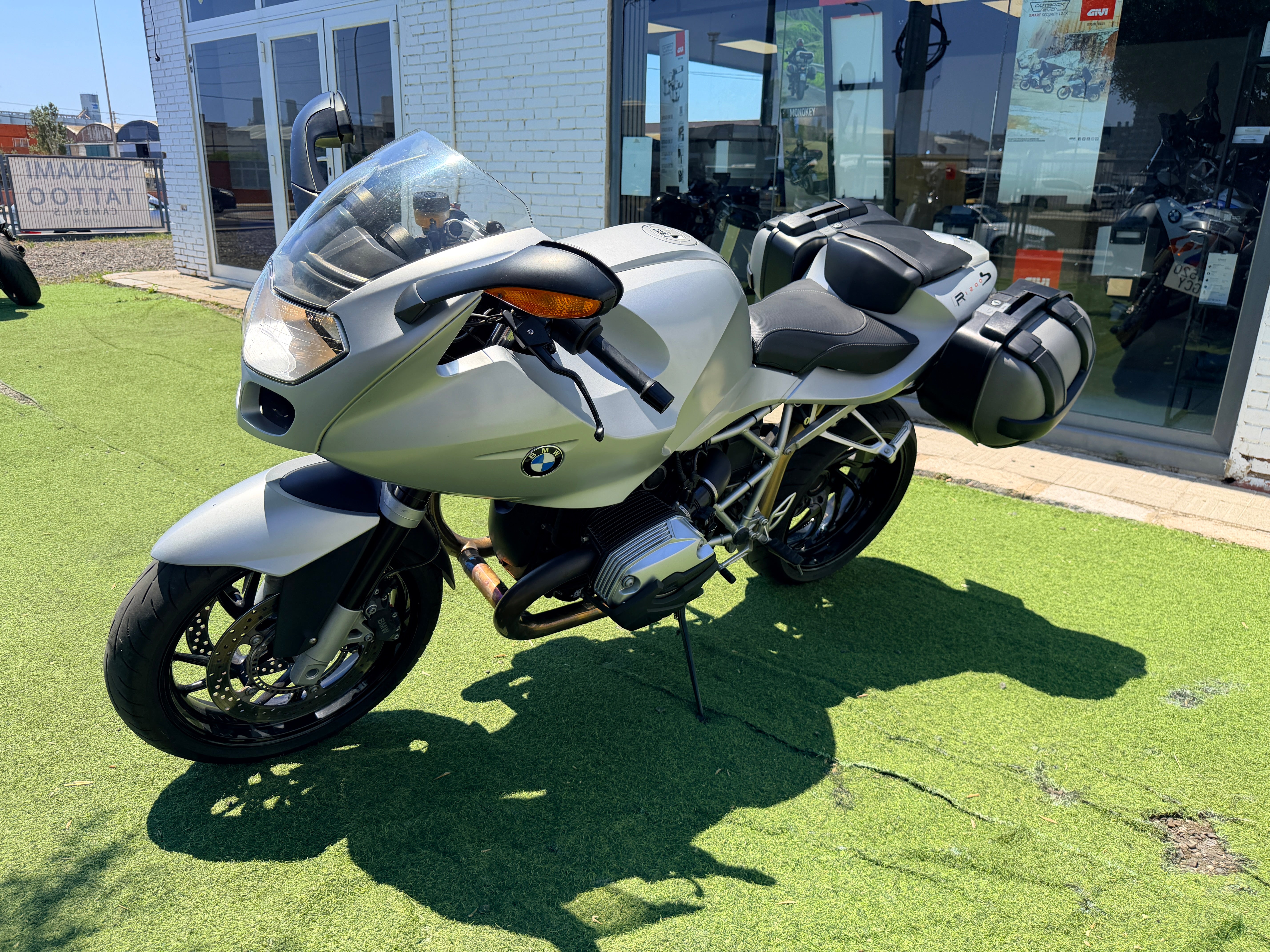 BMW R1200S