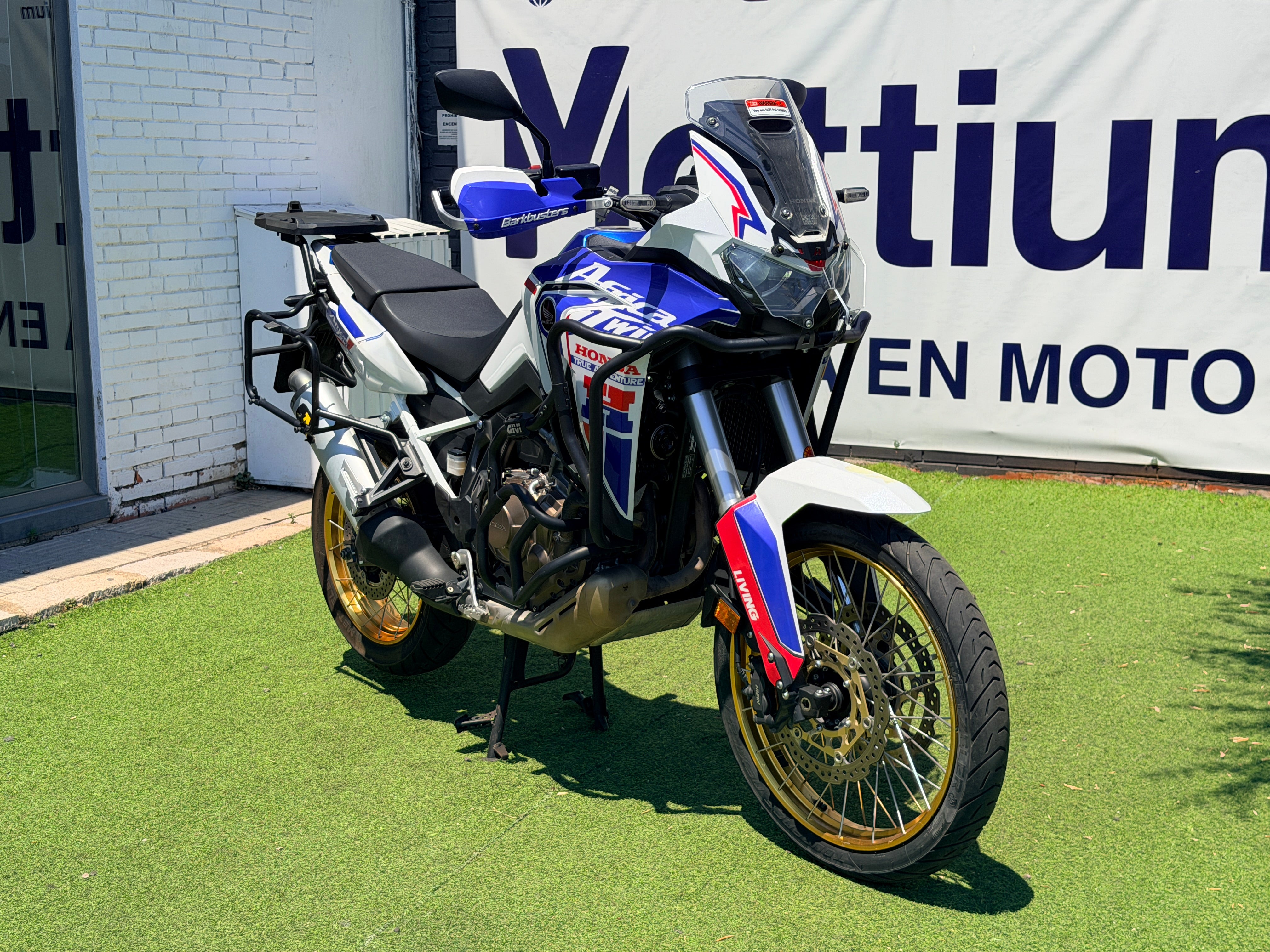HONDA CRF1100 AFRICA TWIN