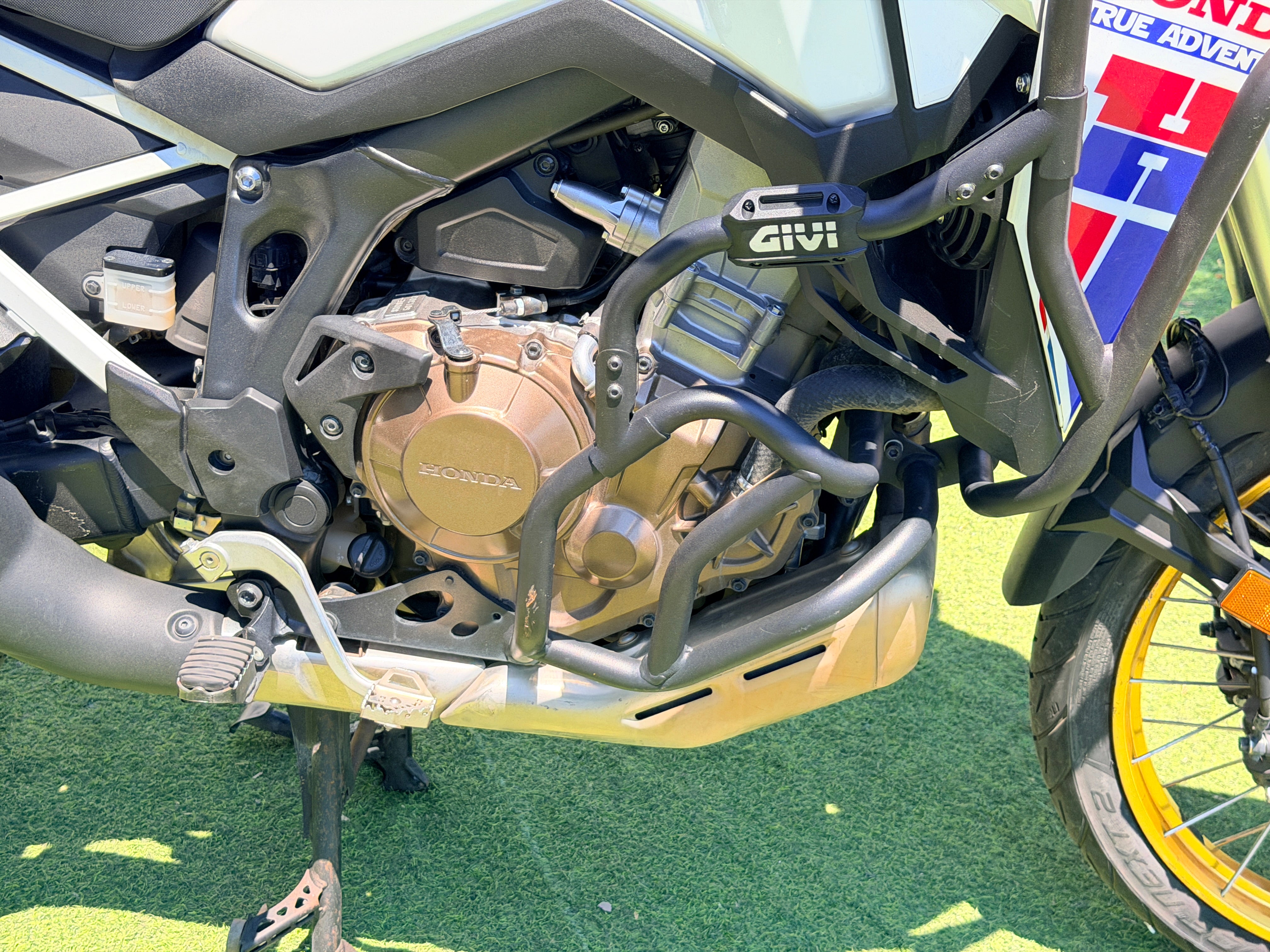 HONDA CRF1100 AFRICA TWIN