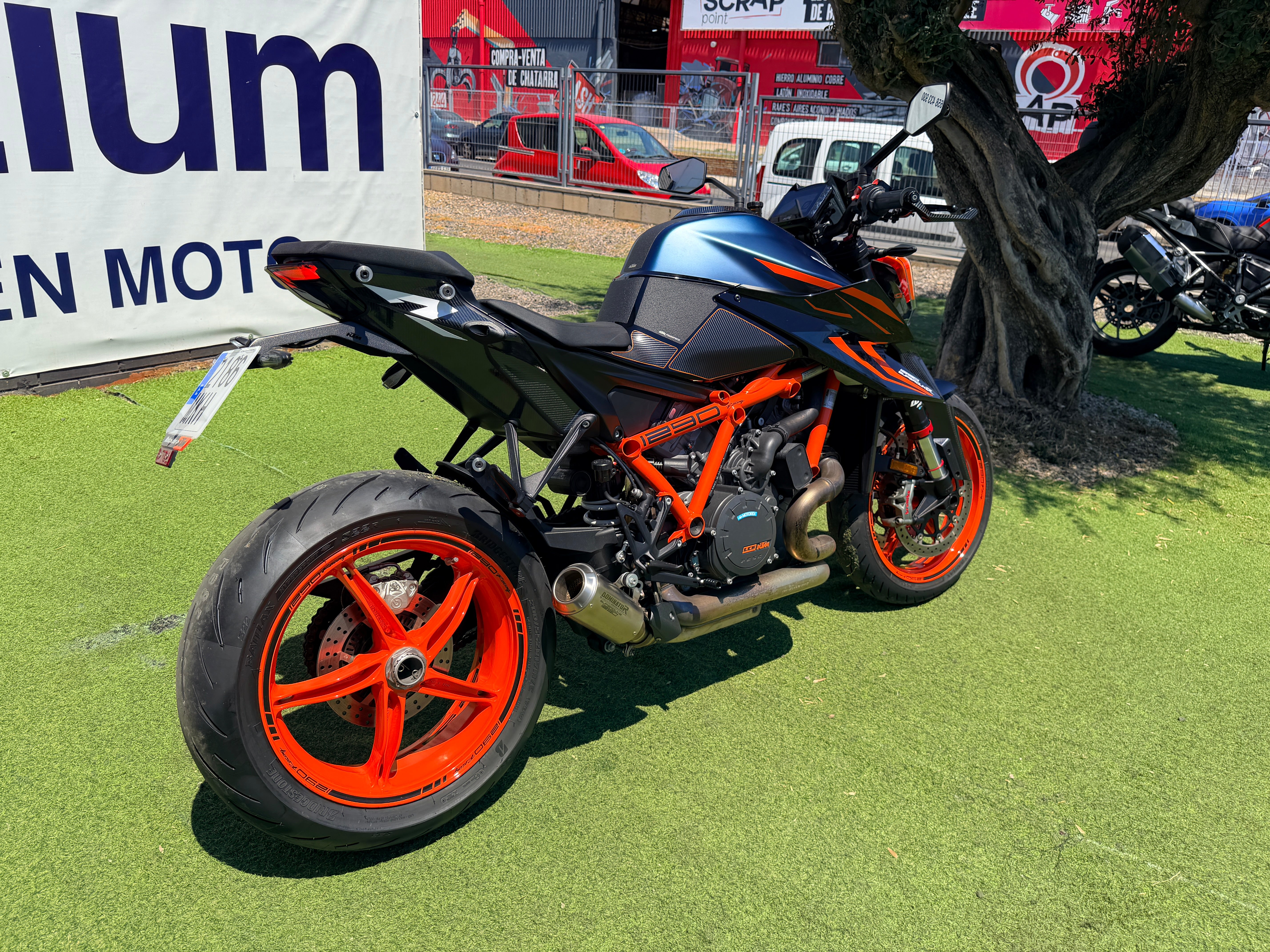 KTM 1290 SUPER DUKE R