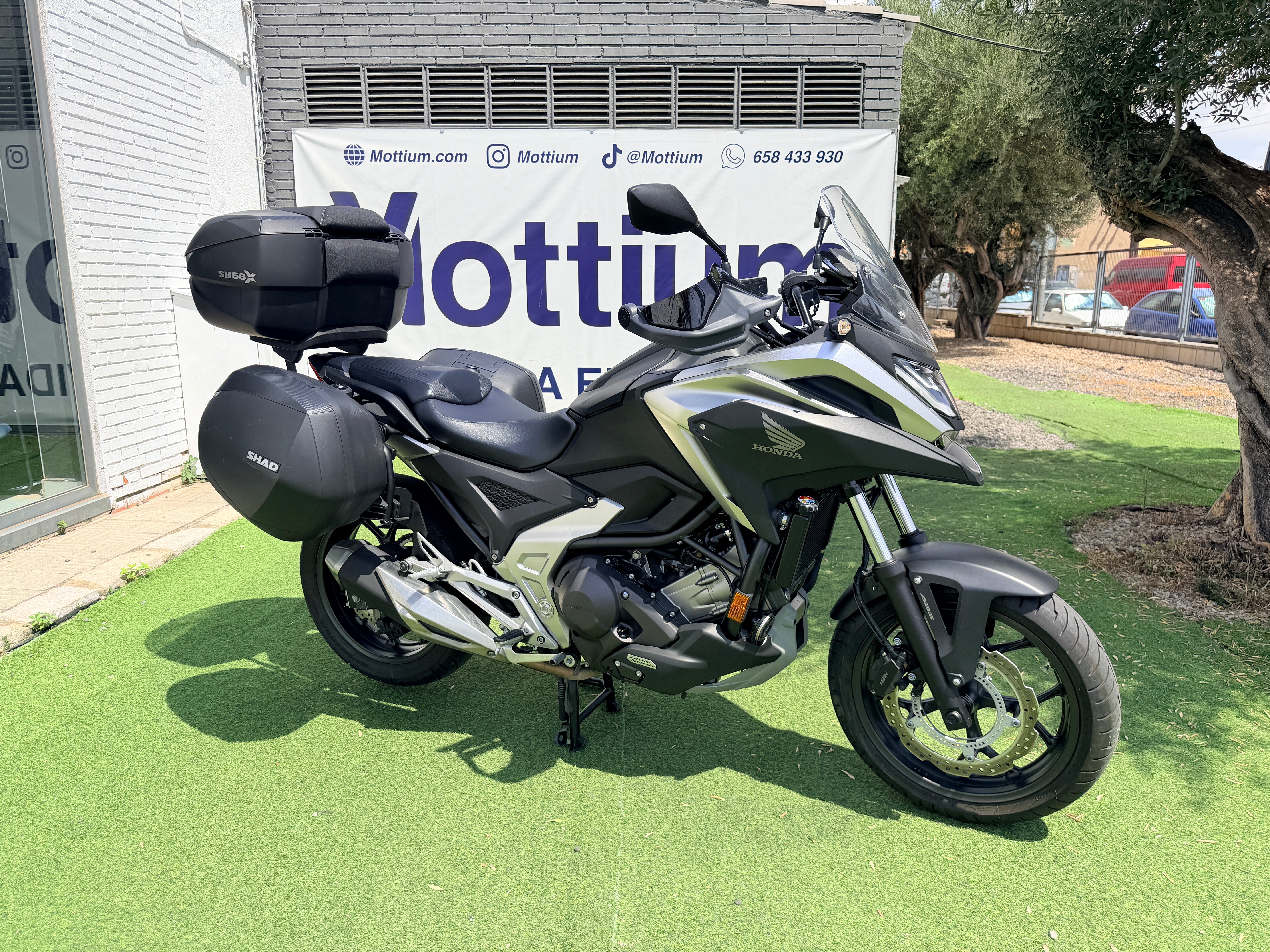 HONDA NC750X DCT