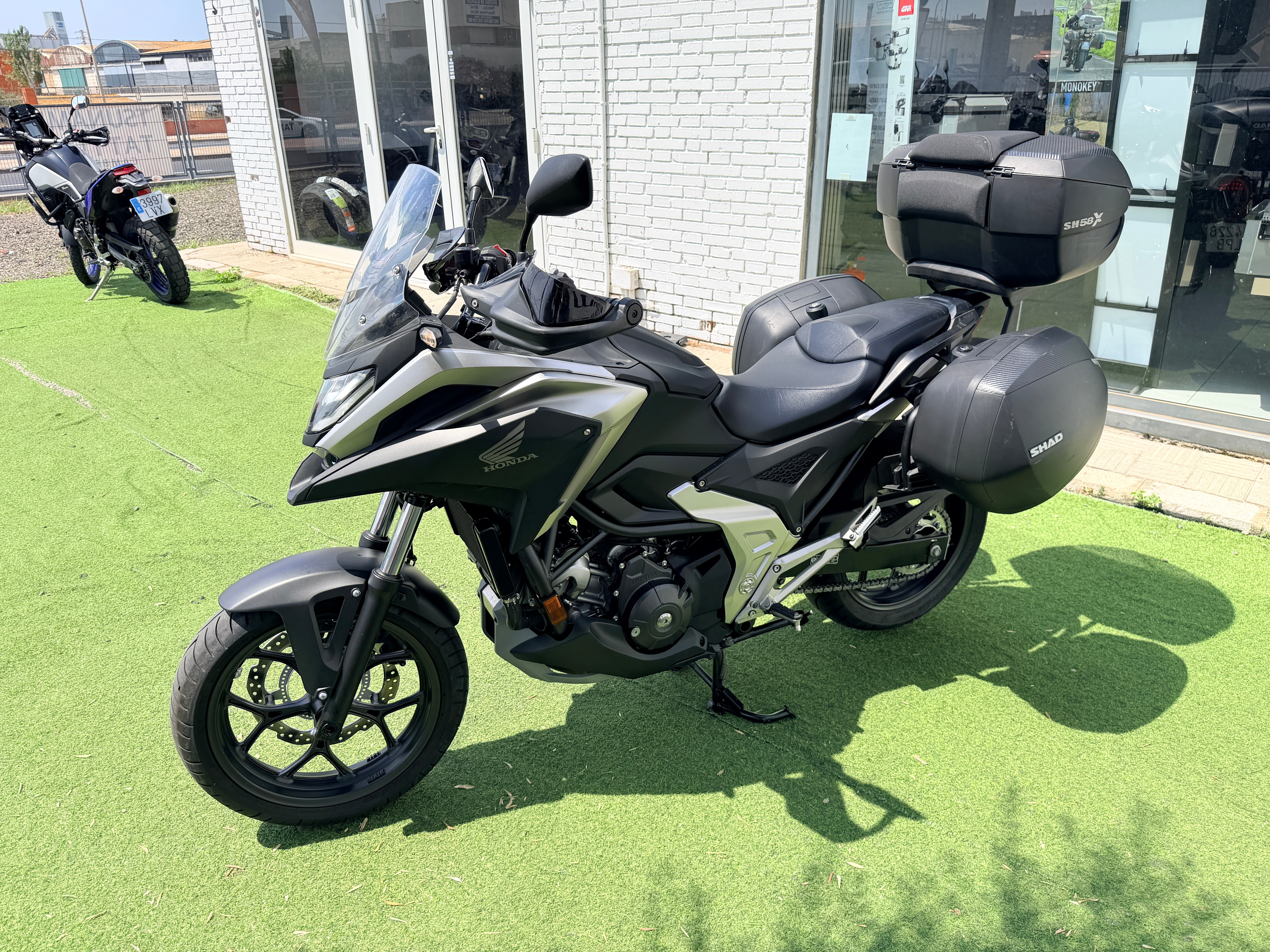 HONDA NC750X DCT
