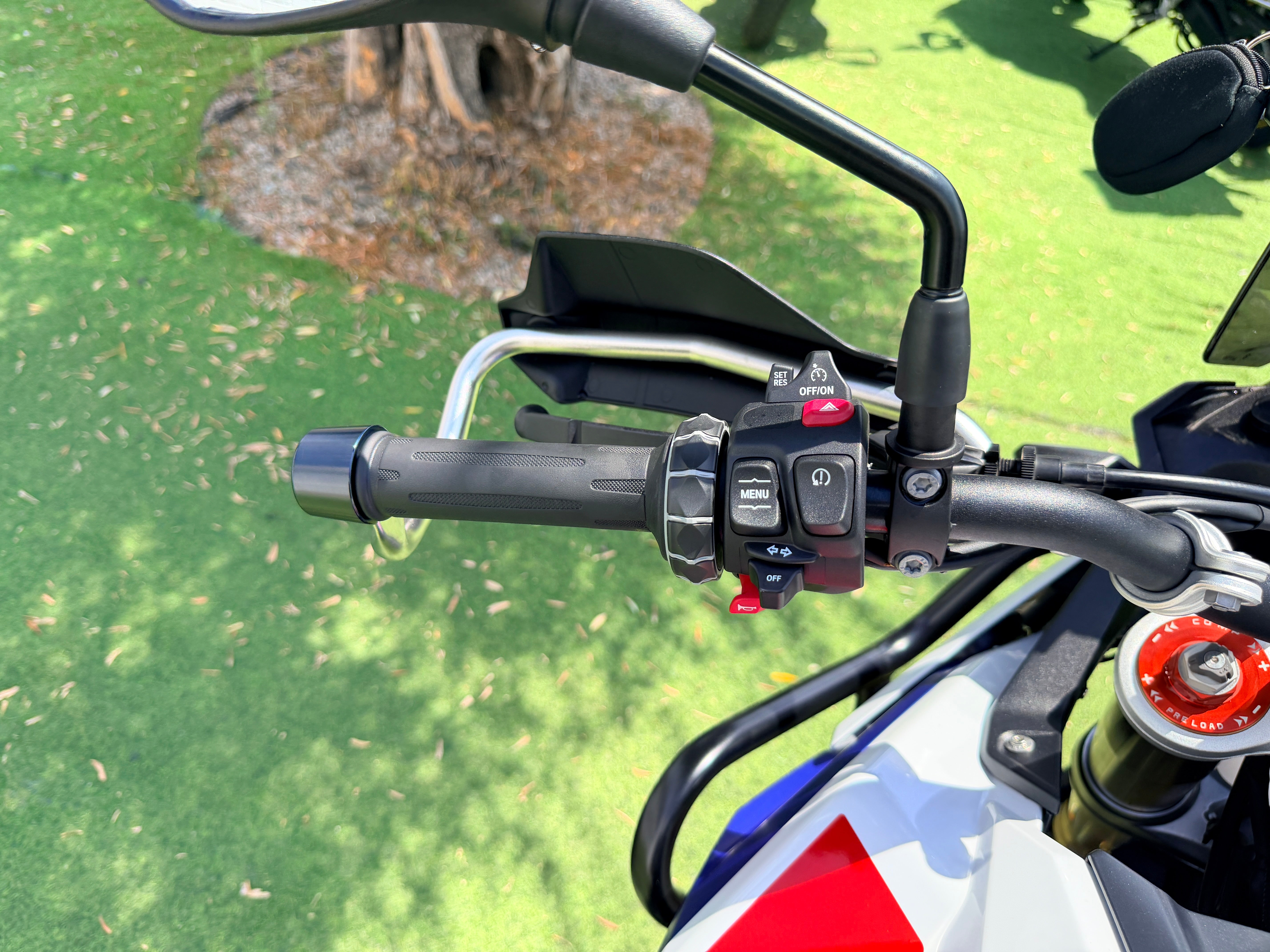 BMW F900GS