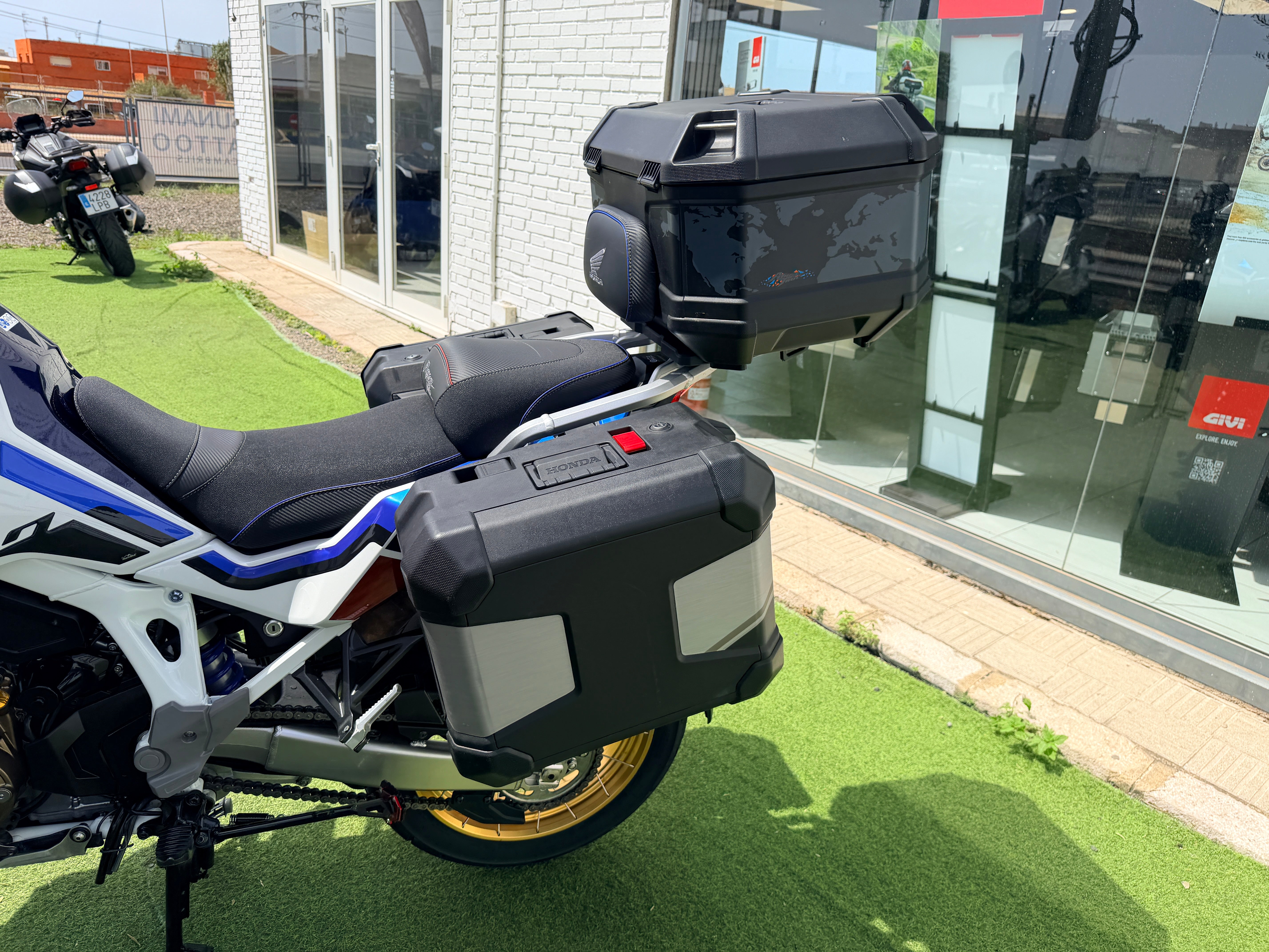 HONDA CRF1100 AFRICA TWIN ADVENTURE SPORTS DCT