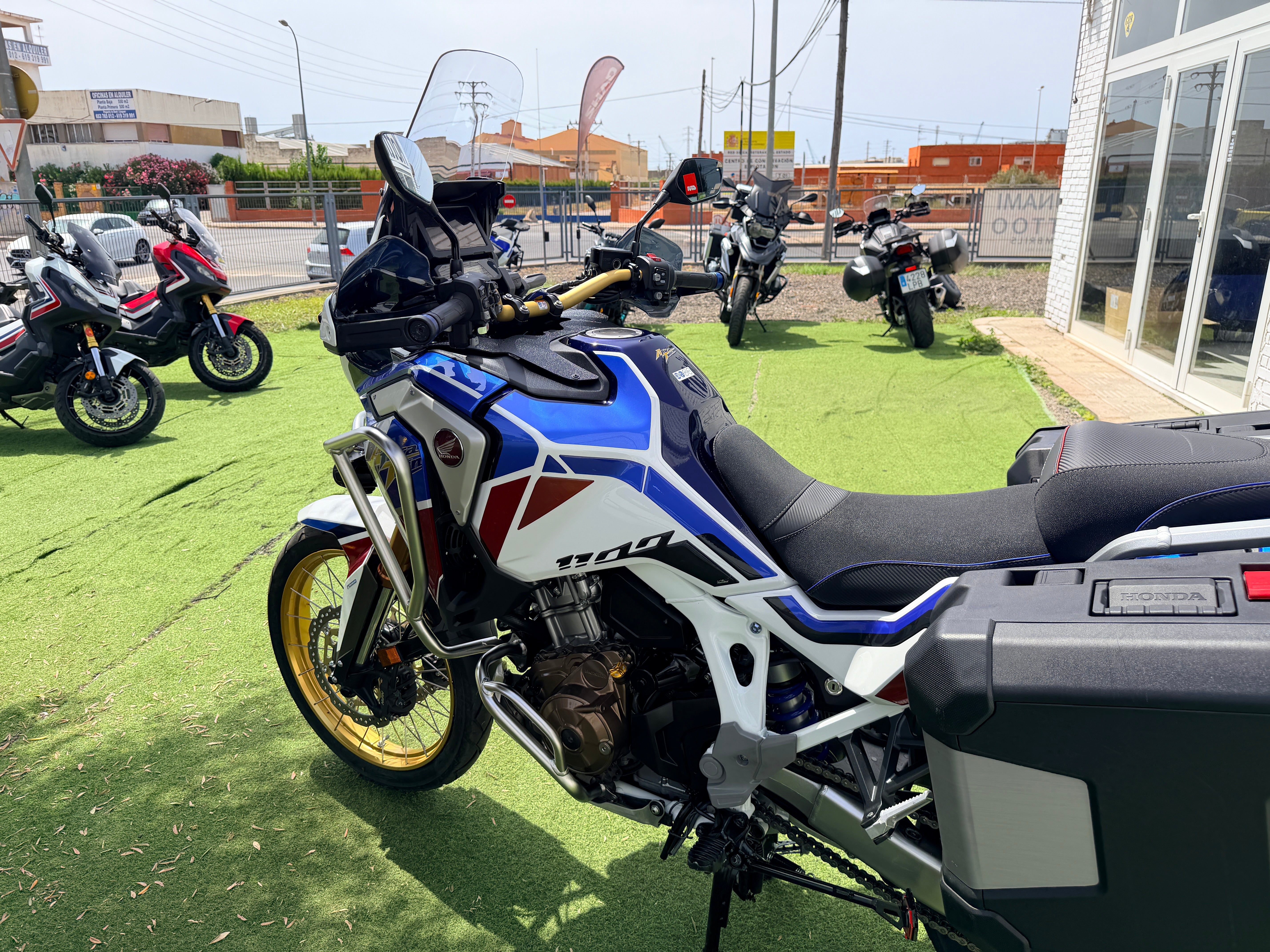 HONDA CRF1100 AFRICA TWIN ADVENTURE SPORTS DCT