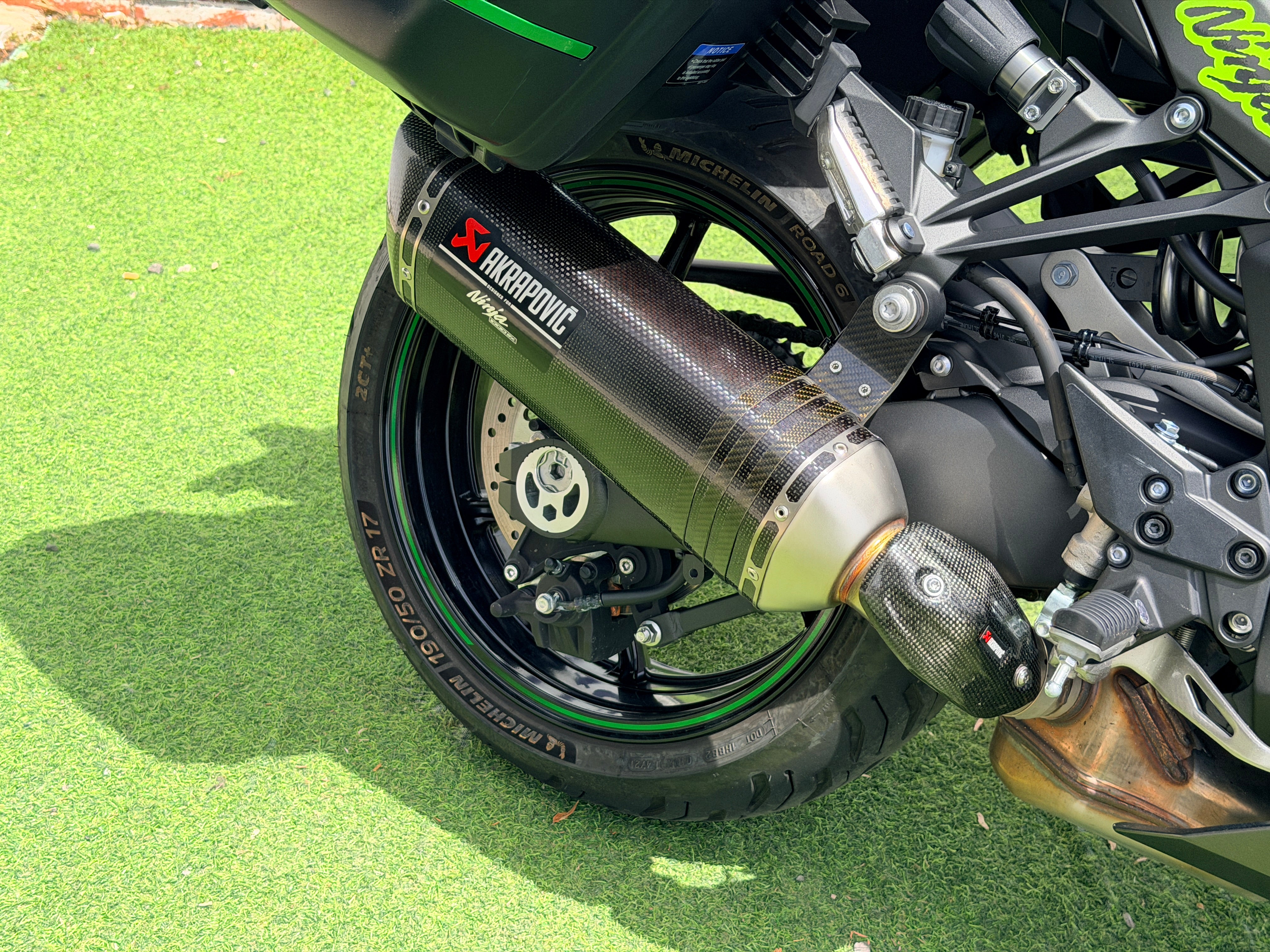 KAWASAKI NINJA 1000SX