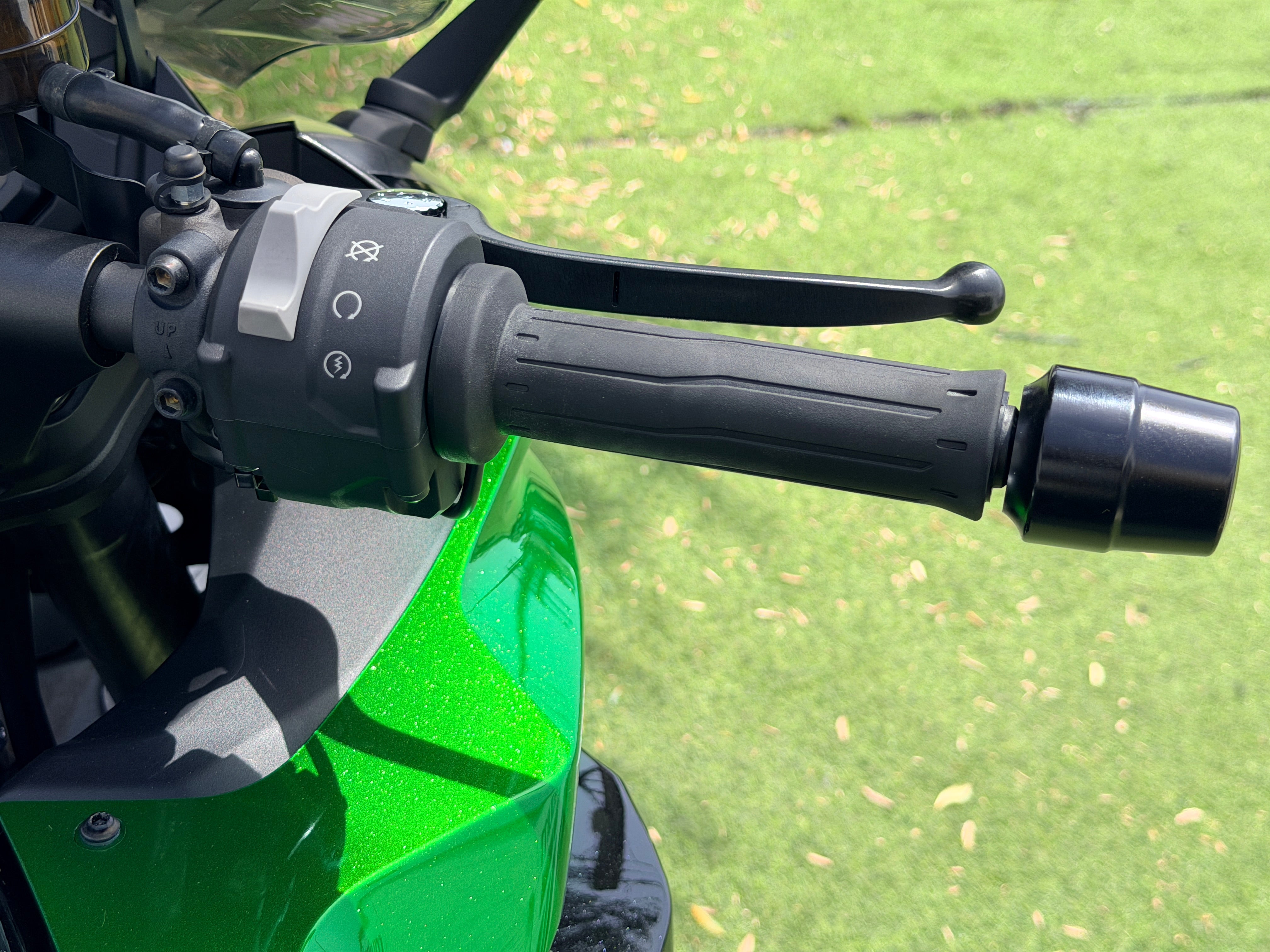 KAWASAKI NINJA 1000SX
