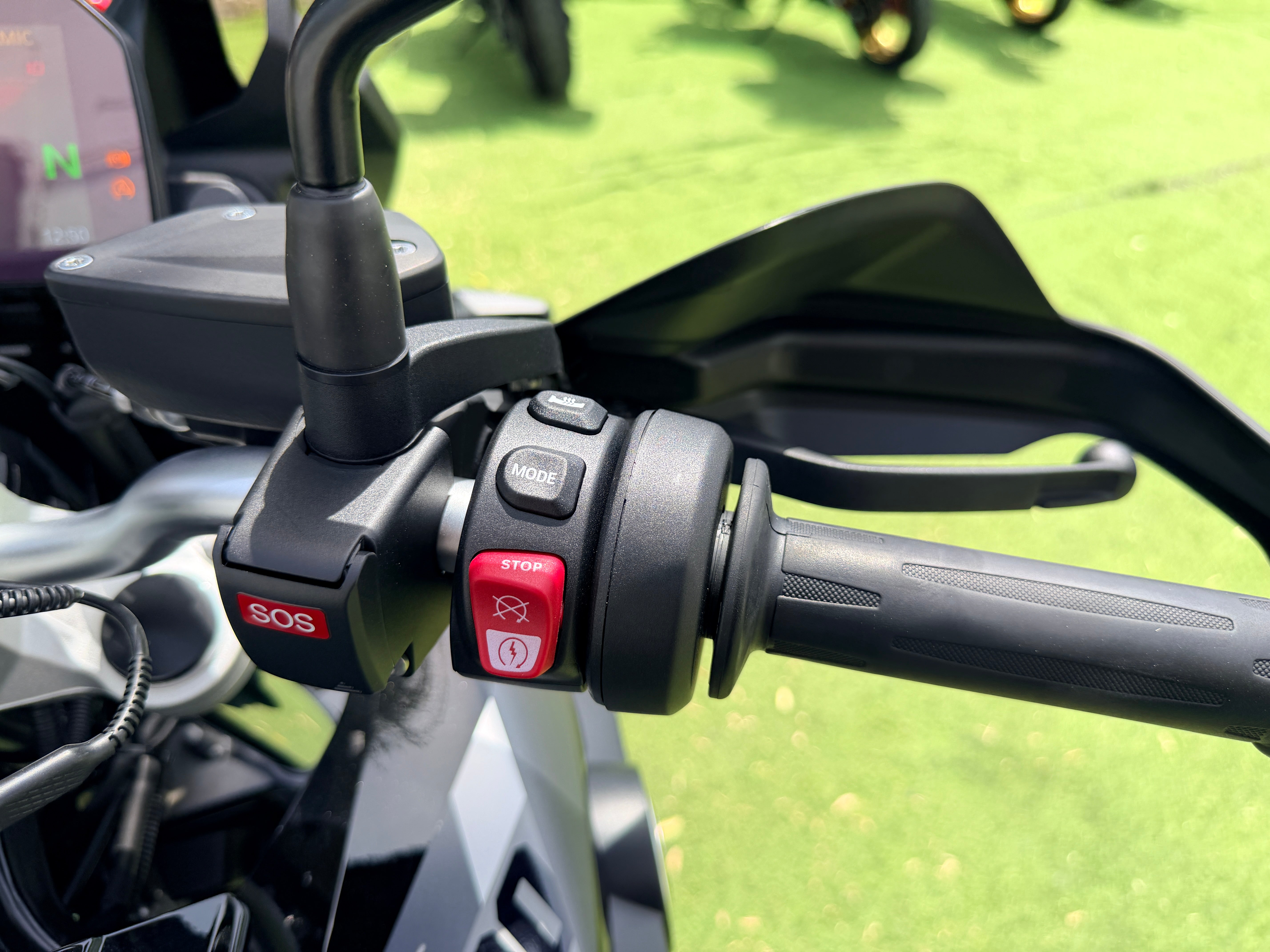 BMW F800GS TRIPLE BLACK