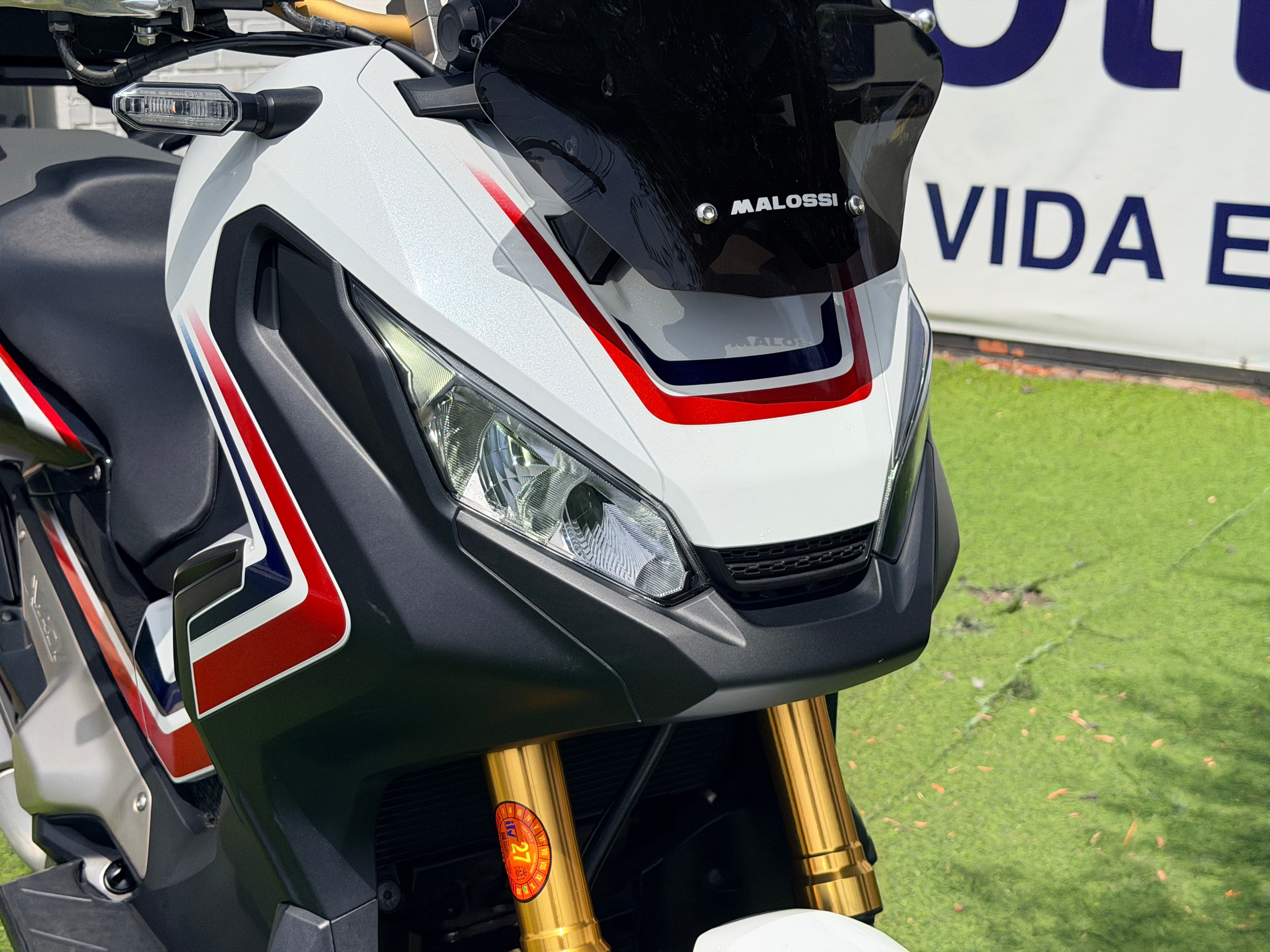 HONDA X-ADV 750