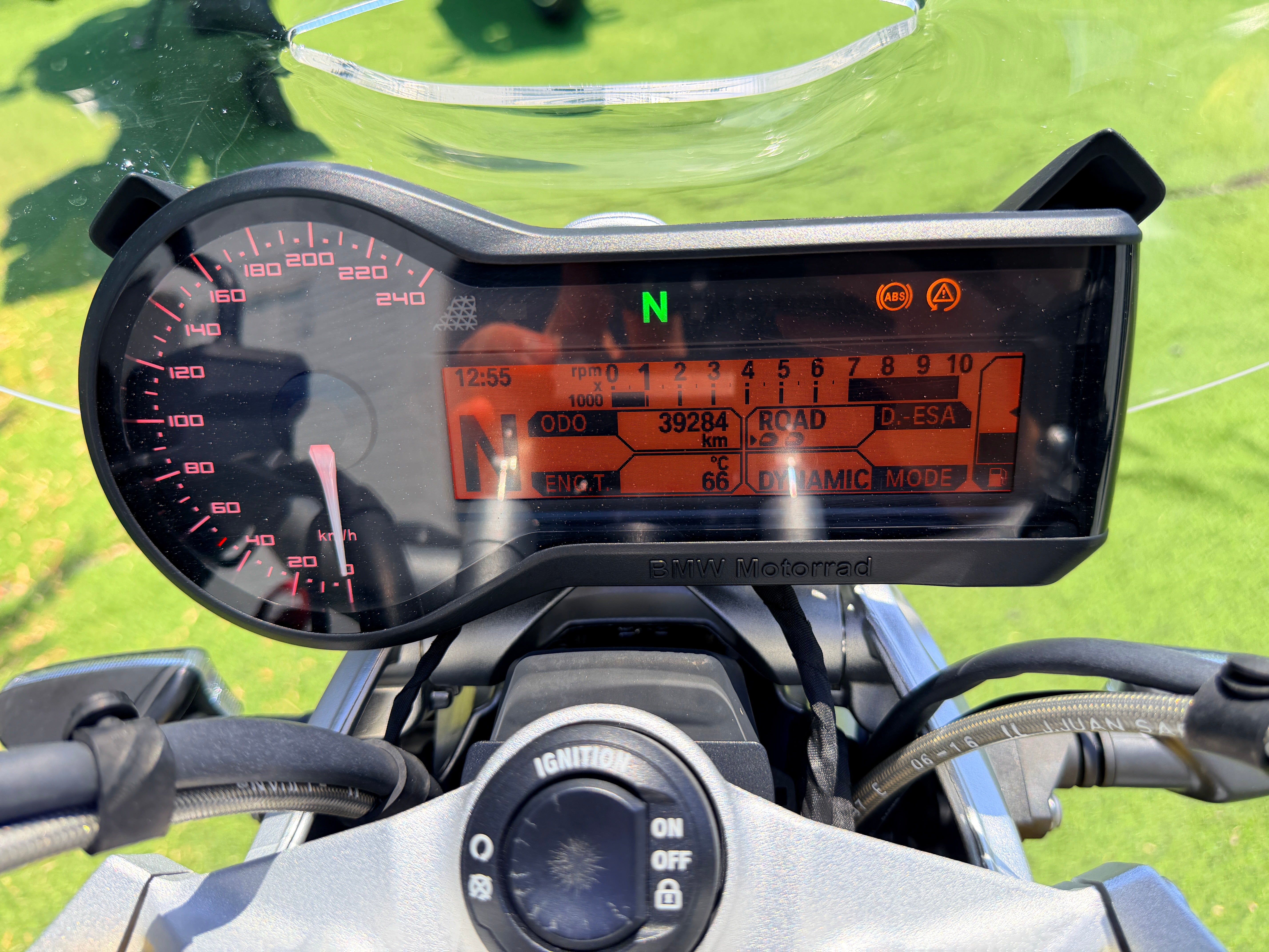 BMW R1200R