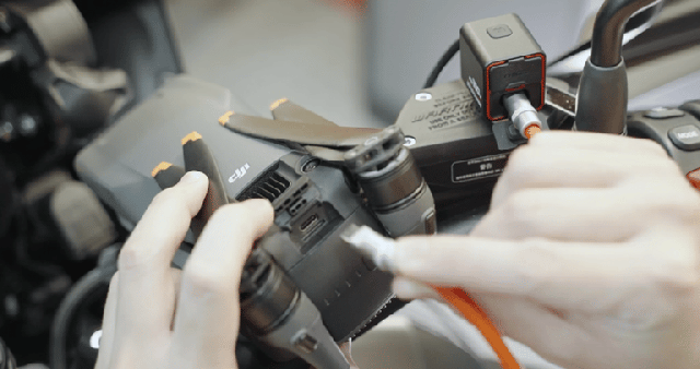 SISTEMA DE CARGA BIDIRECCIONAL CHIGEE TR100