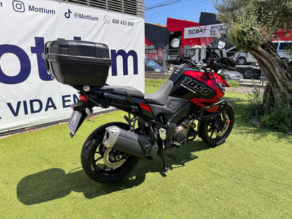 SUZUKI V-STROM 1050