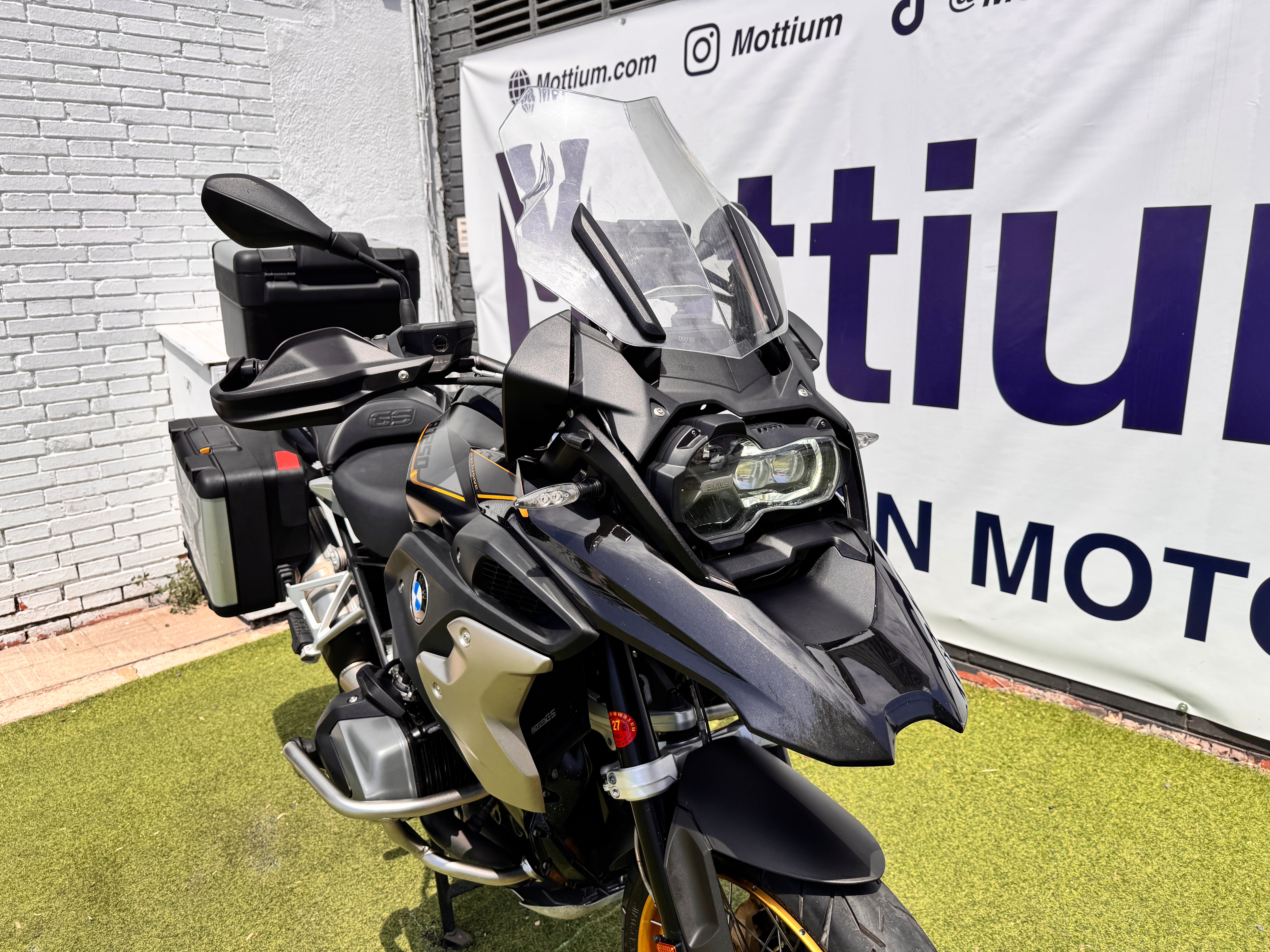 BMW R1250GS EXCLUSIVE