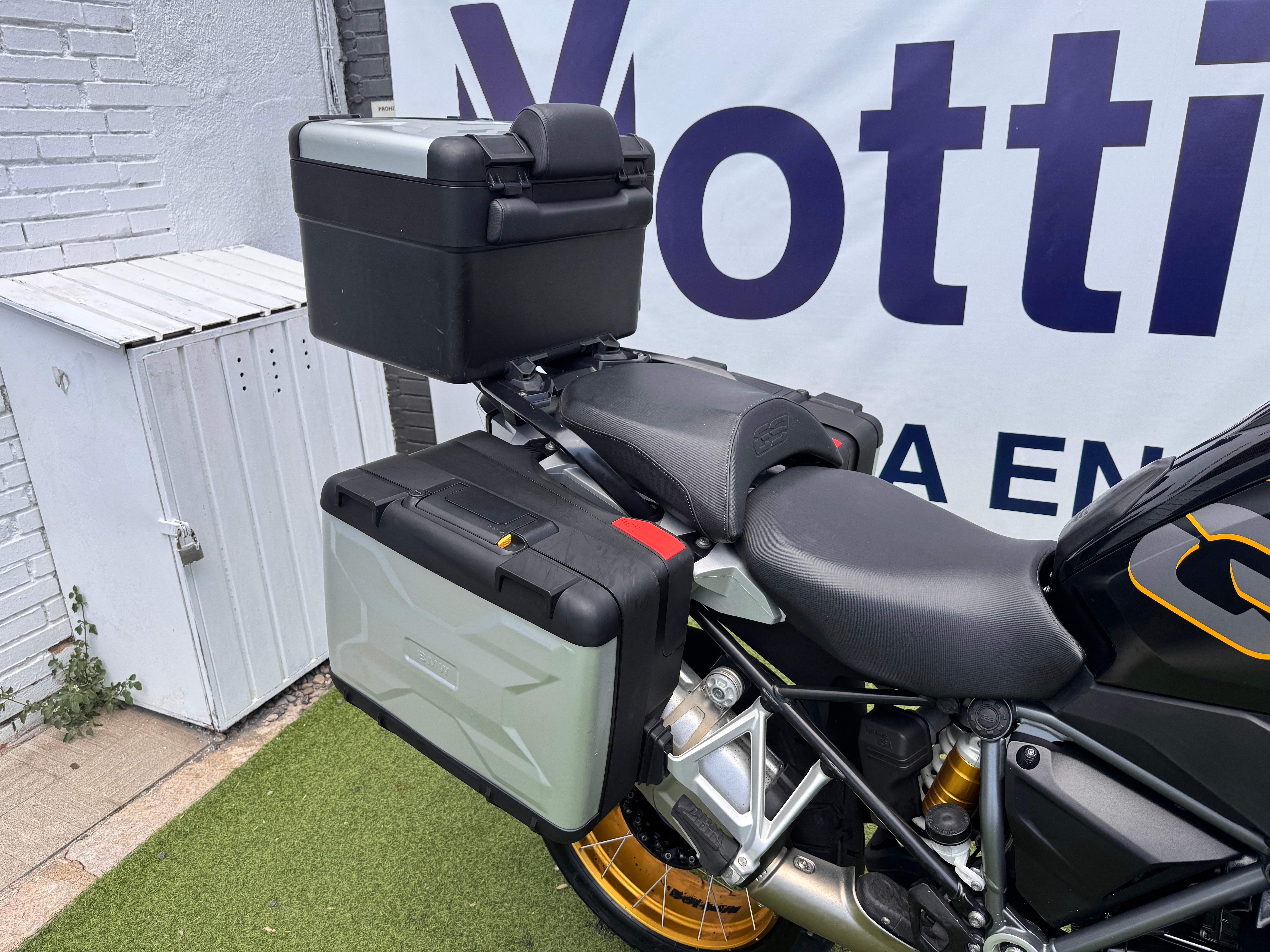 BMW R1250GS EXCLUSIVE